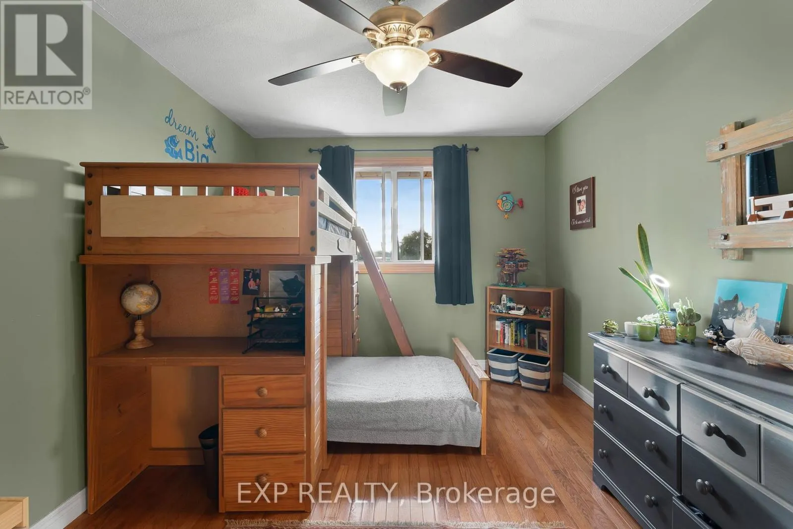 548 MILLGROVE SIDE ROAD