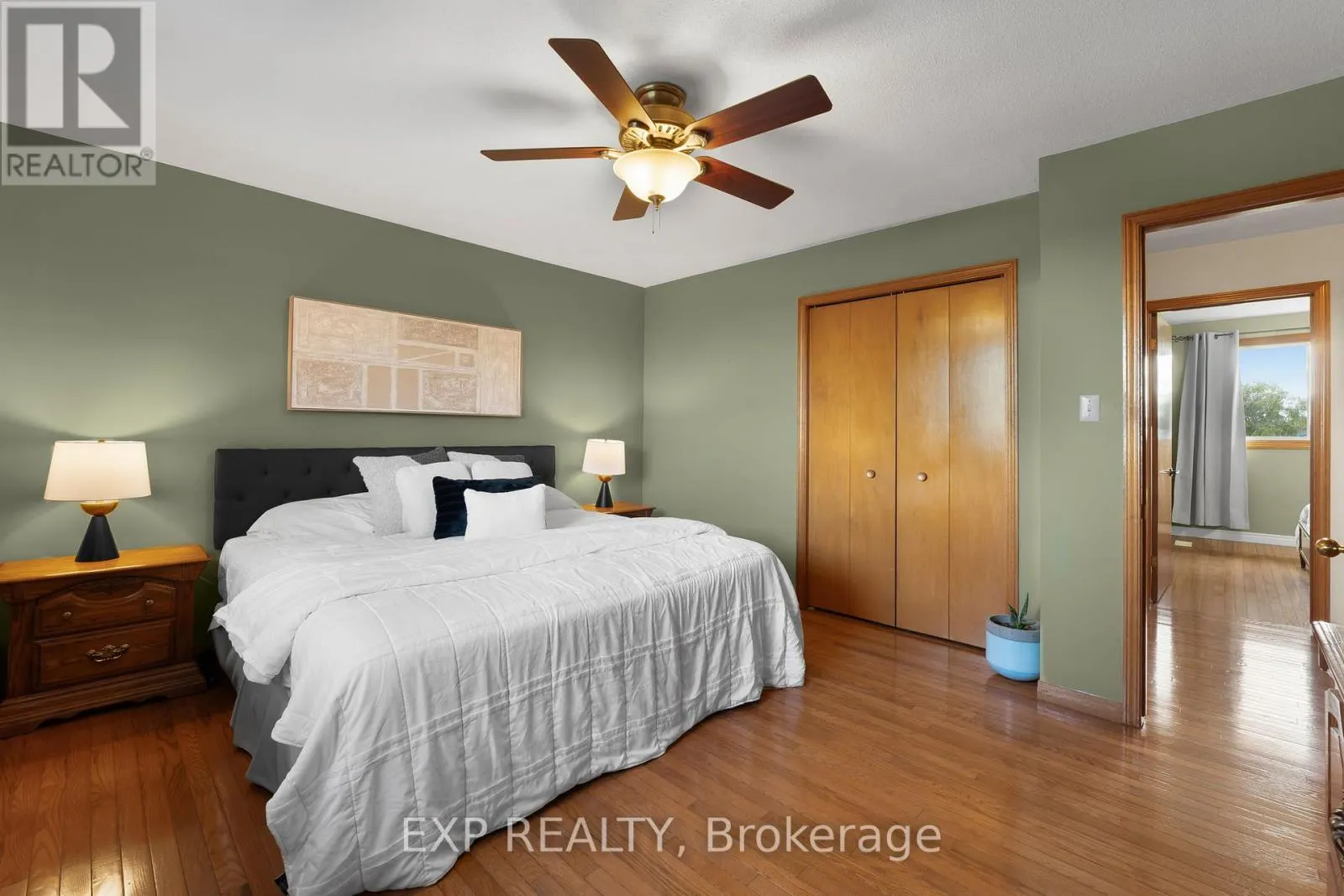 548 MILLGROVE SIDE ROAD