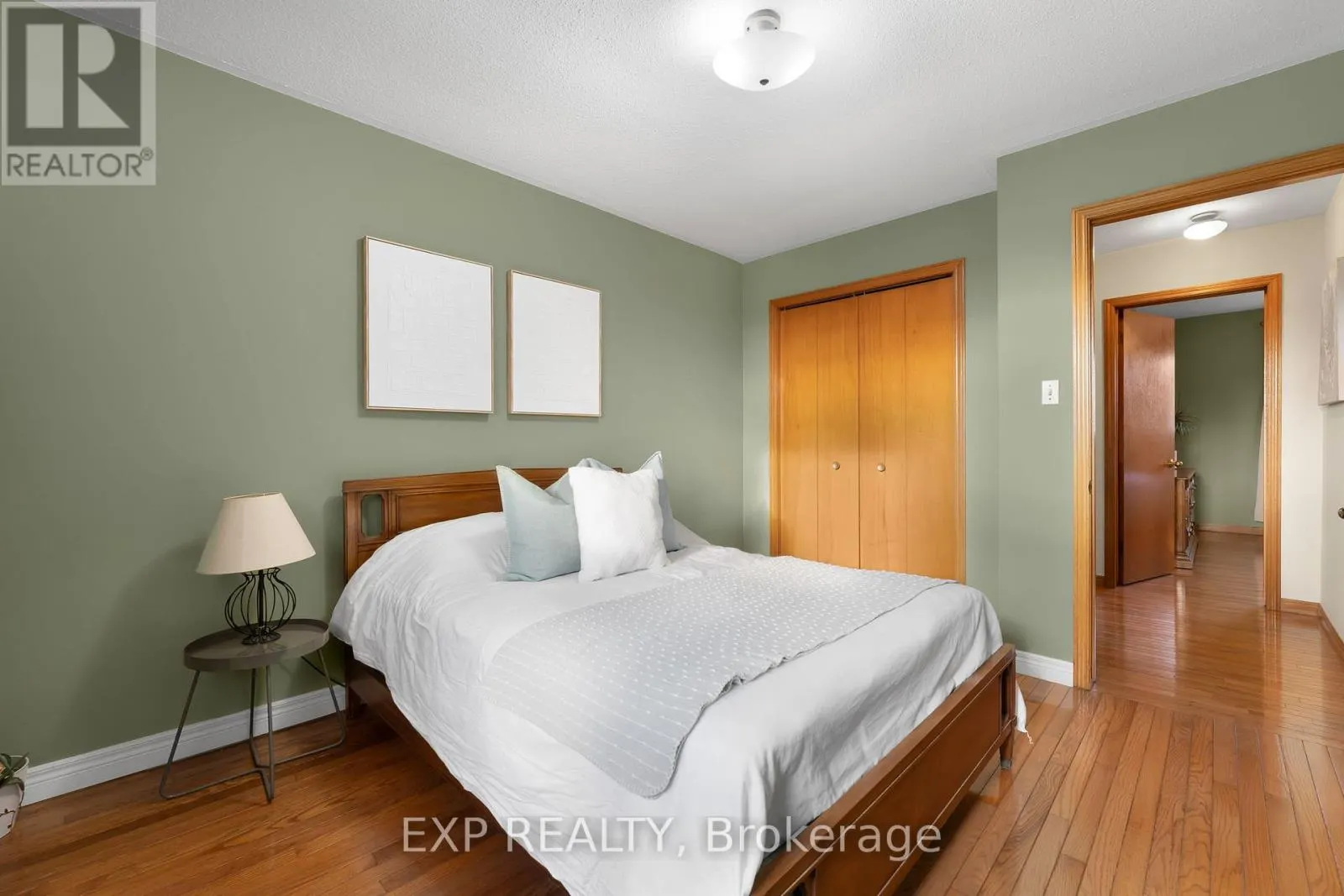 548 MILLGROVE SIDE ROAD