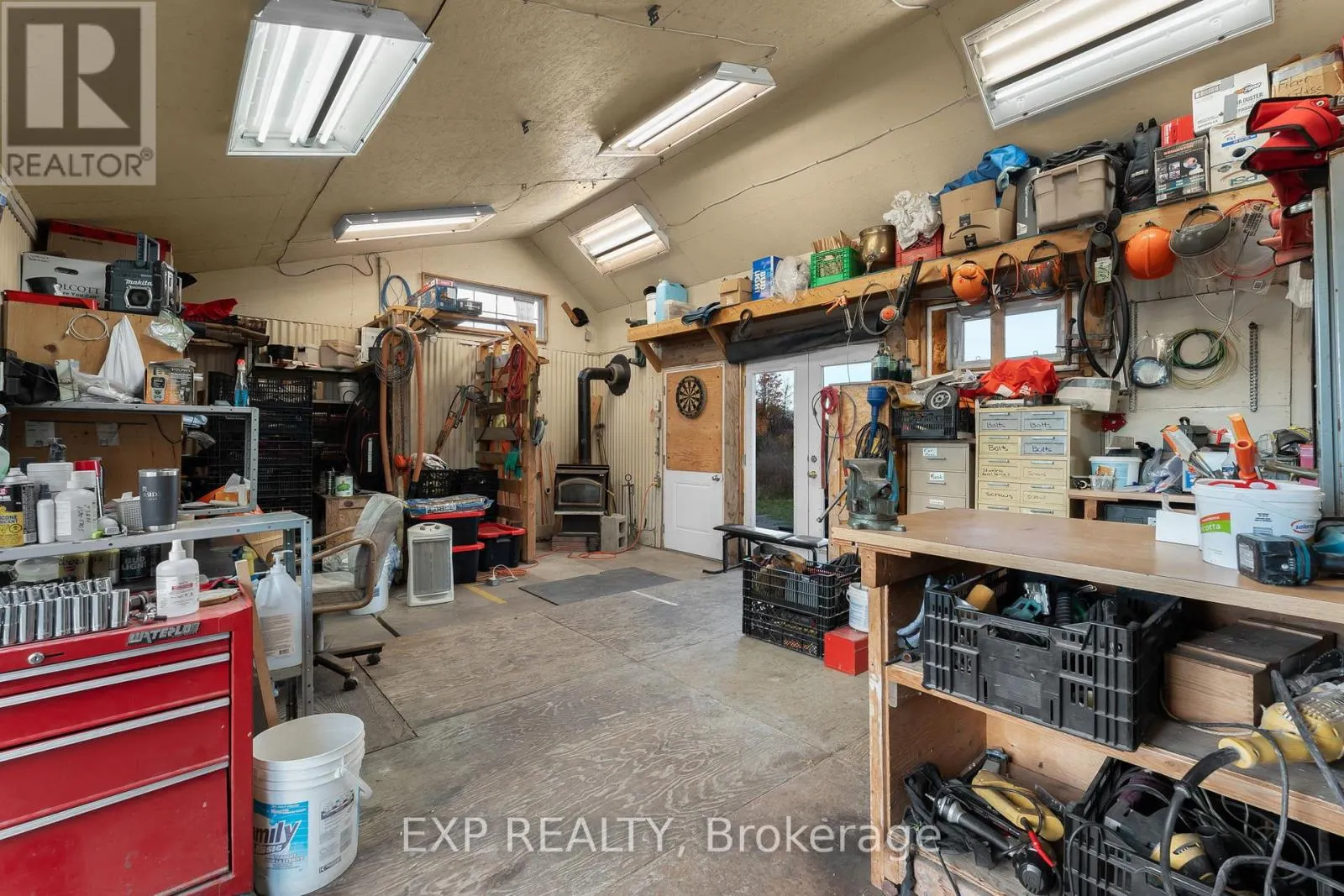 548 MILLGROVE SIDE ROAD