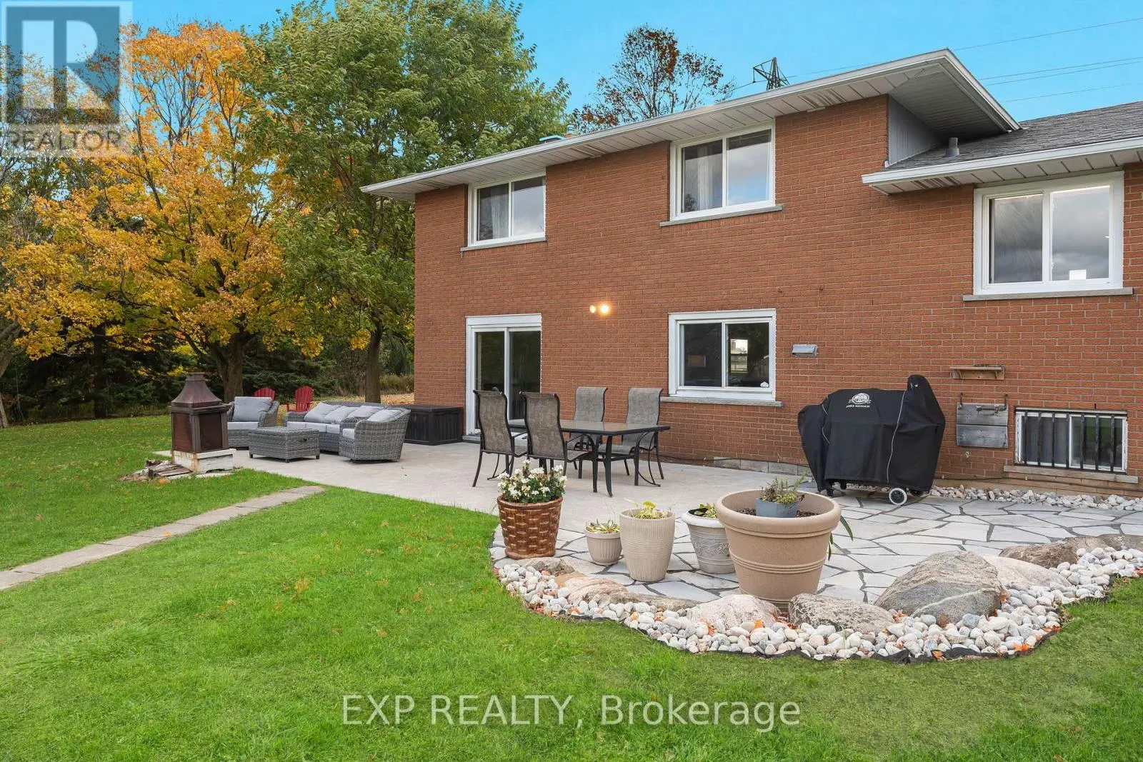 548 MILLGROVE SIDE ROAD