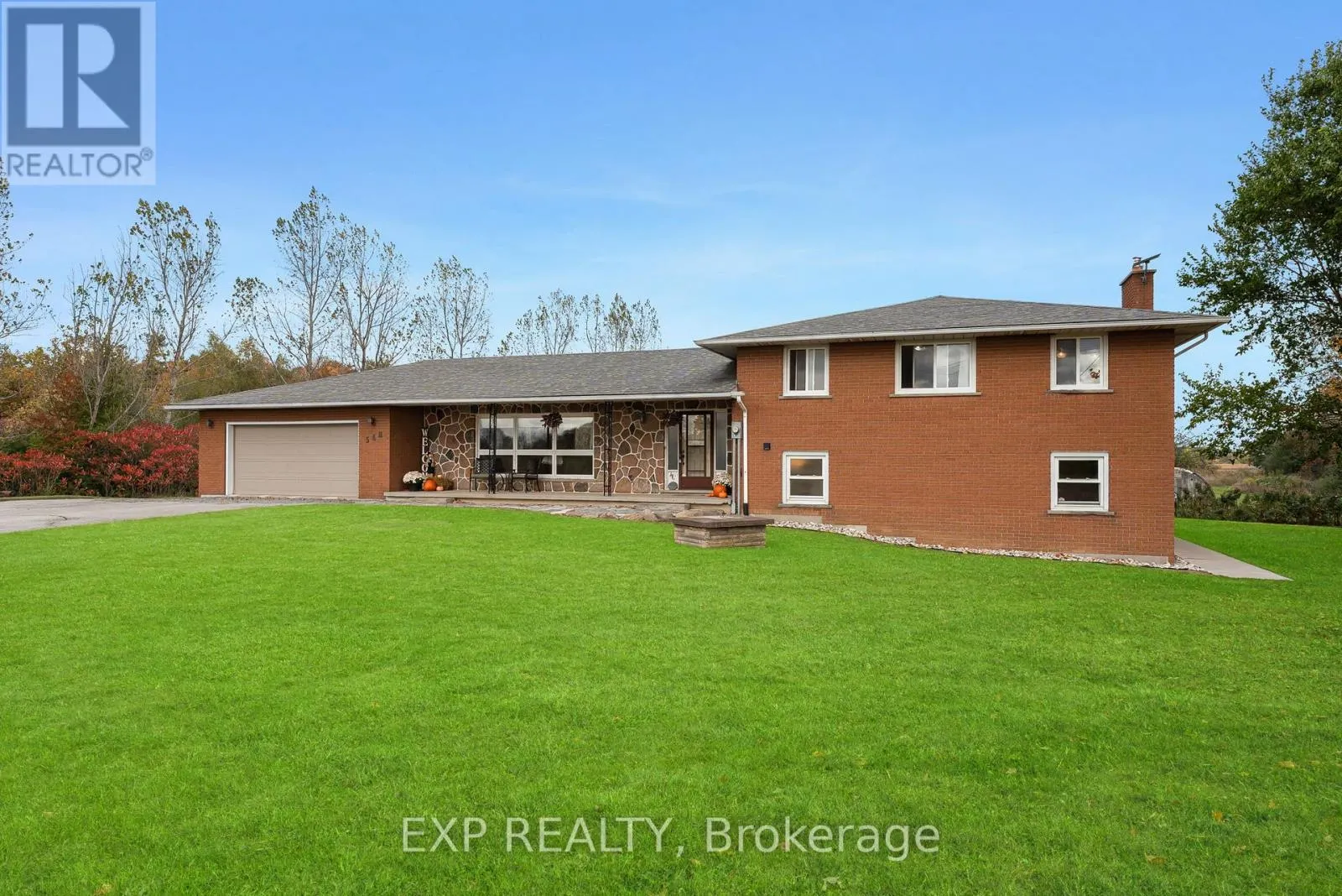 548 MILLGROVE SIDE ROAD