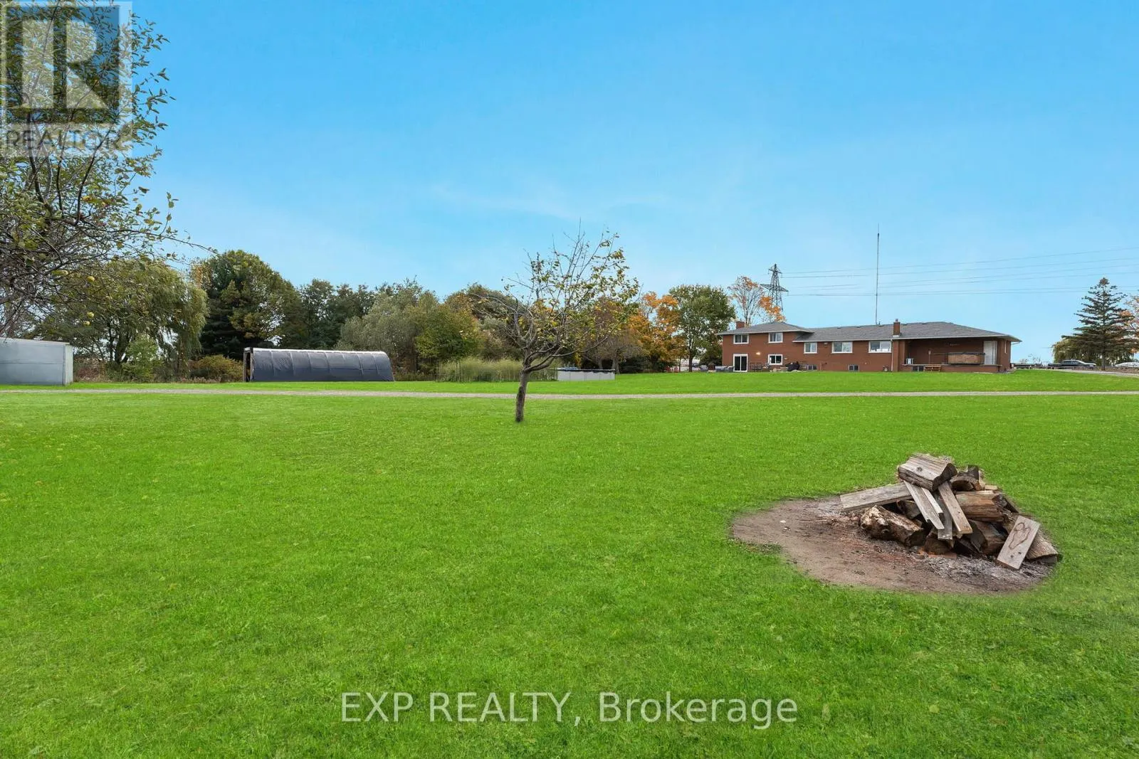 548 MILLGROVE SIDE ROAD