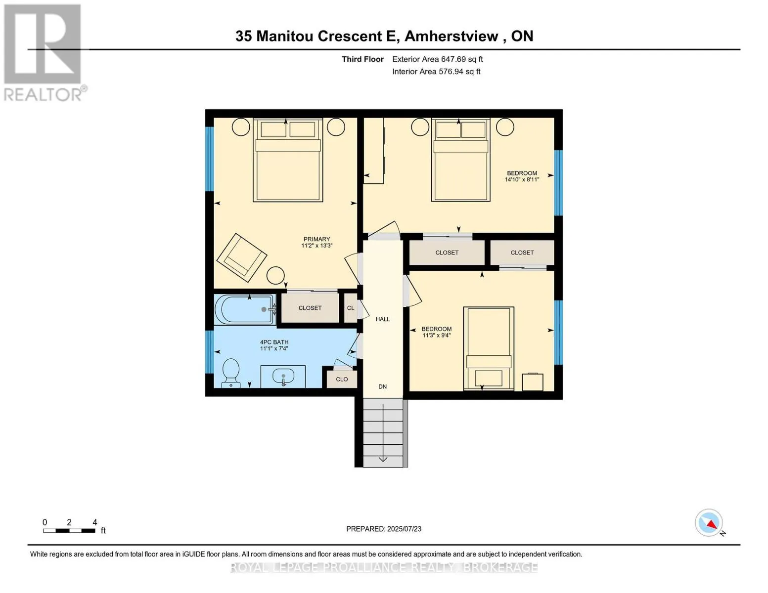 35 MANITOU CRESCENT E