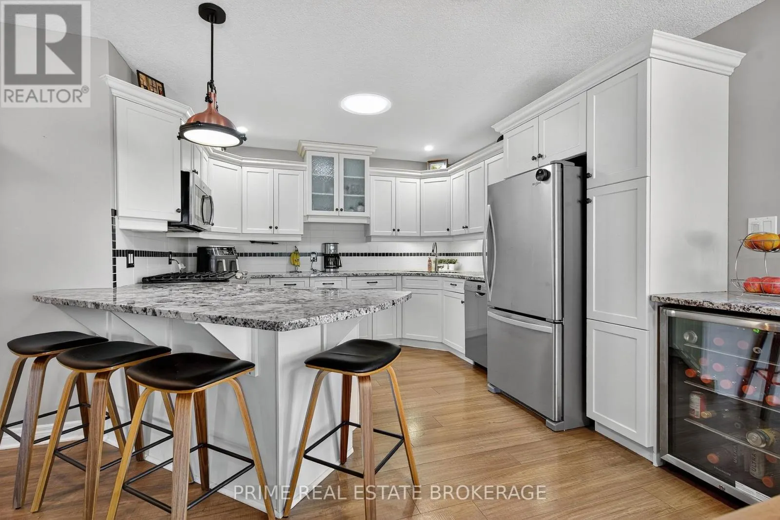 15 HARRINGTON CRESCENT