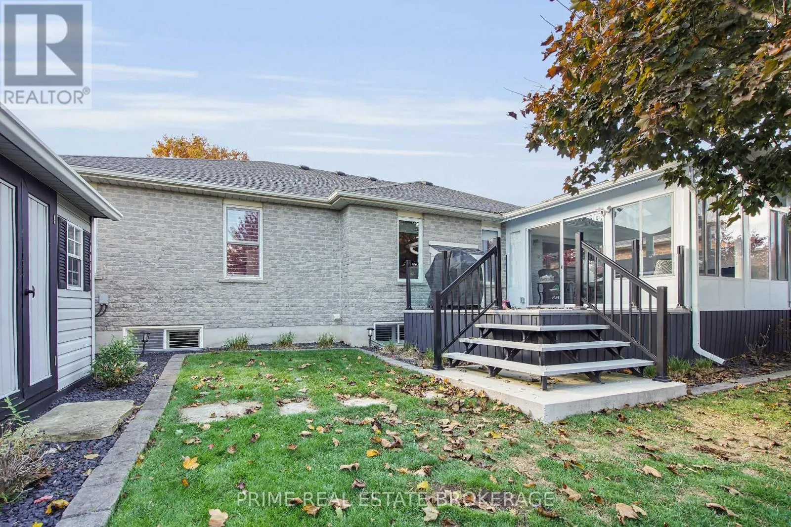 15 HARRINGTON CRESCENT