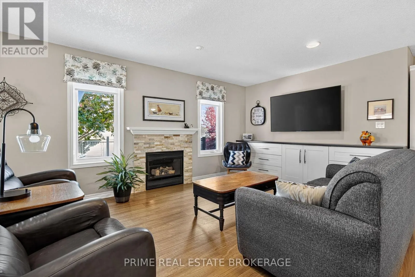 15 HARRINGTON CRESCENT