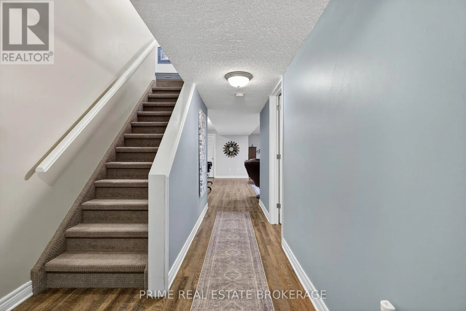 15 HARRINGTON CRESCENT