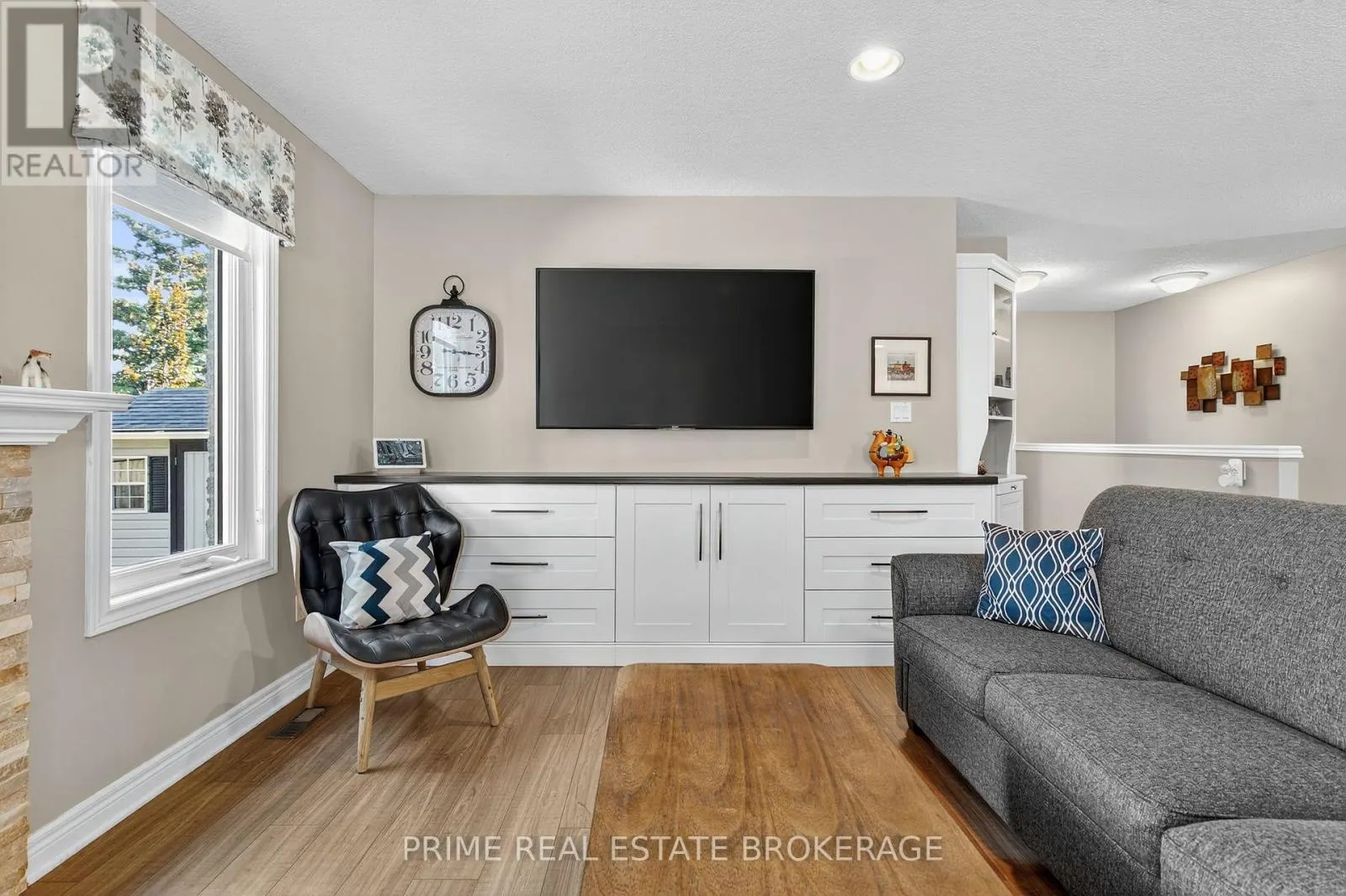 15 HARRINGTON CRESCENT