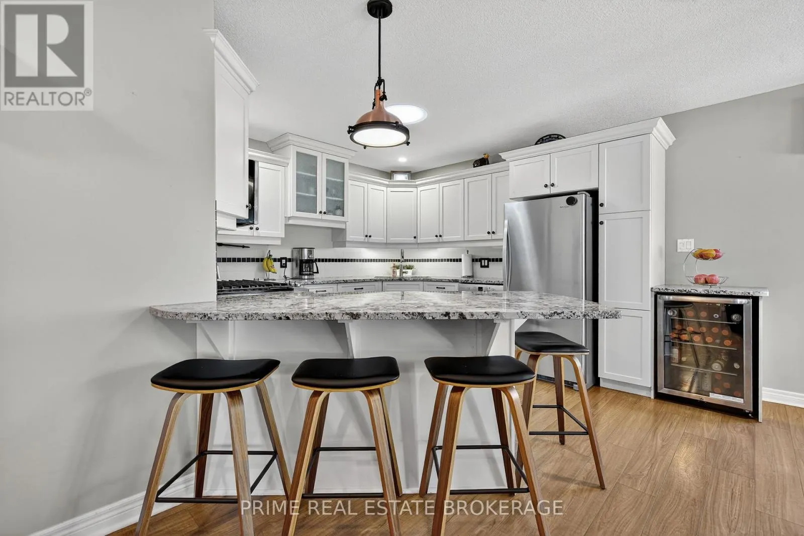 15 HARRINGTON CRESCENT