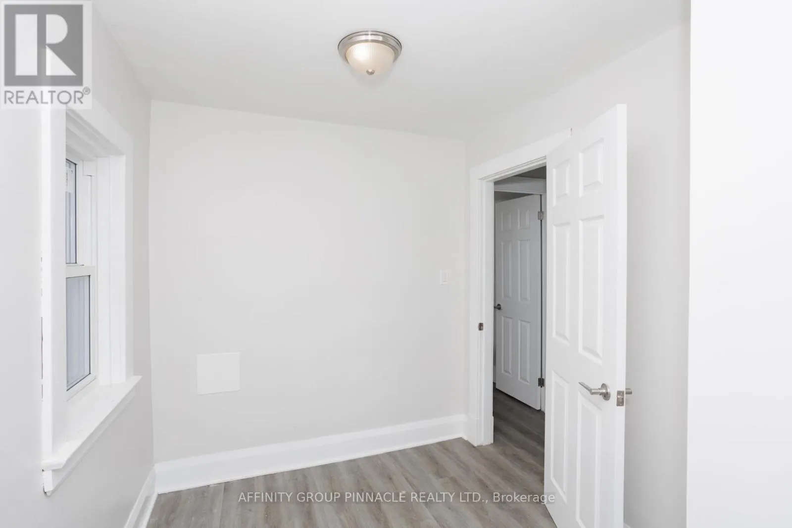 649 CHARLOTTE STREET