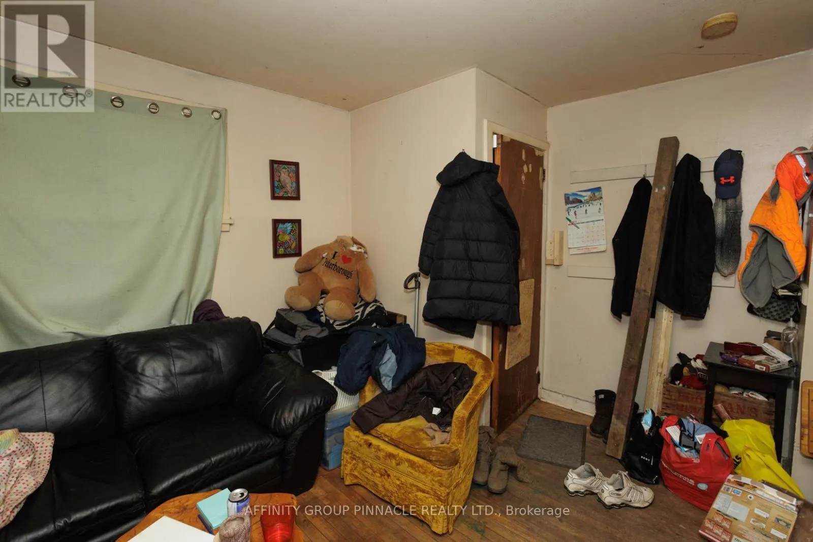 649 CHARLOTTE STREET