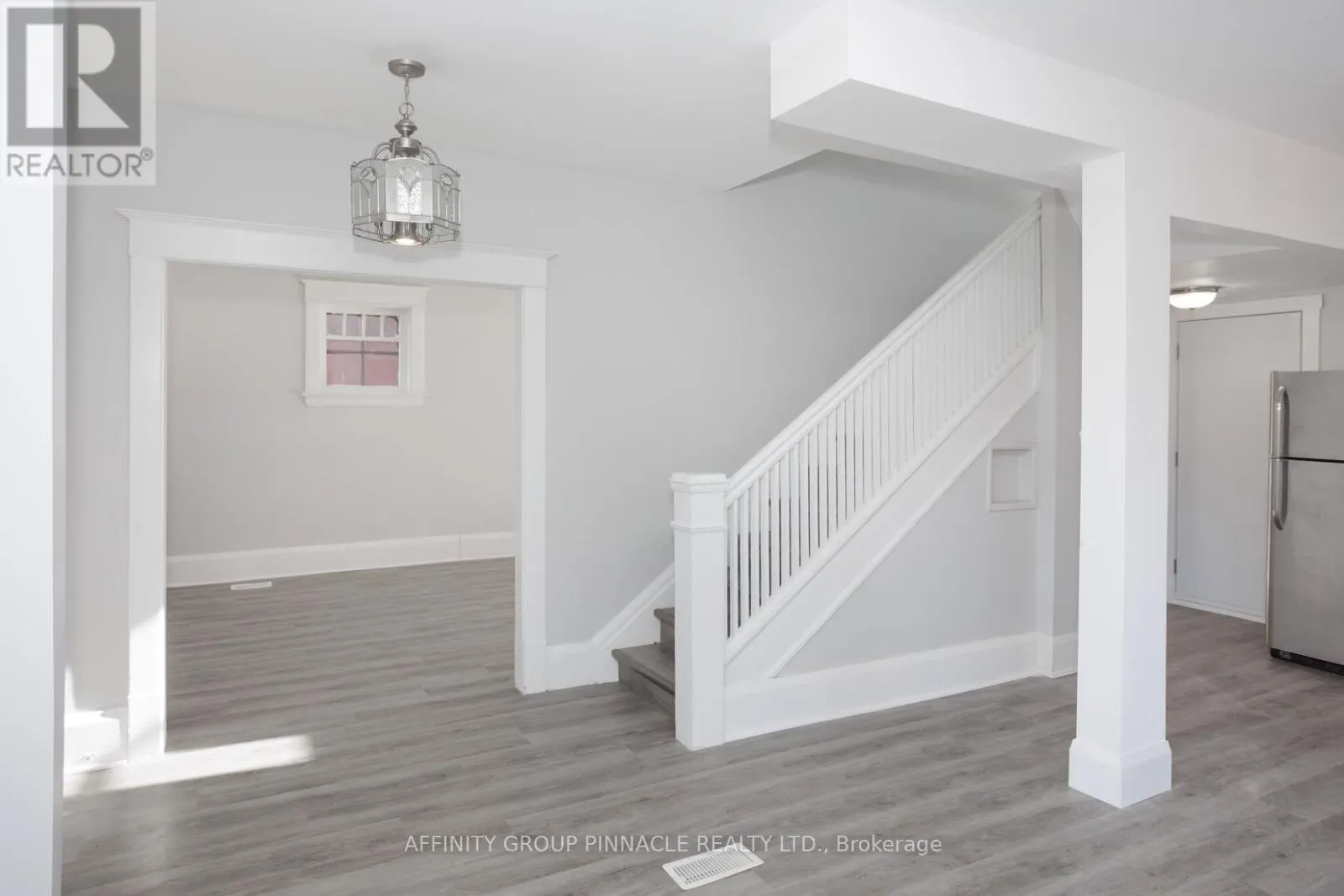 649 CHARLOTTE STREET