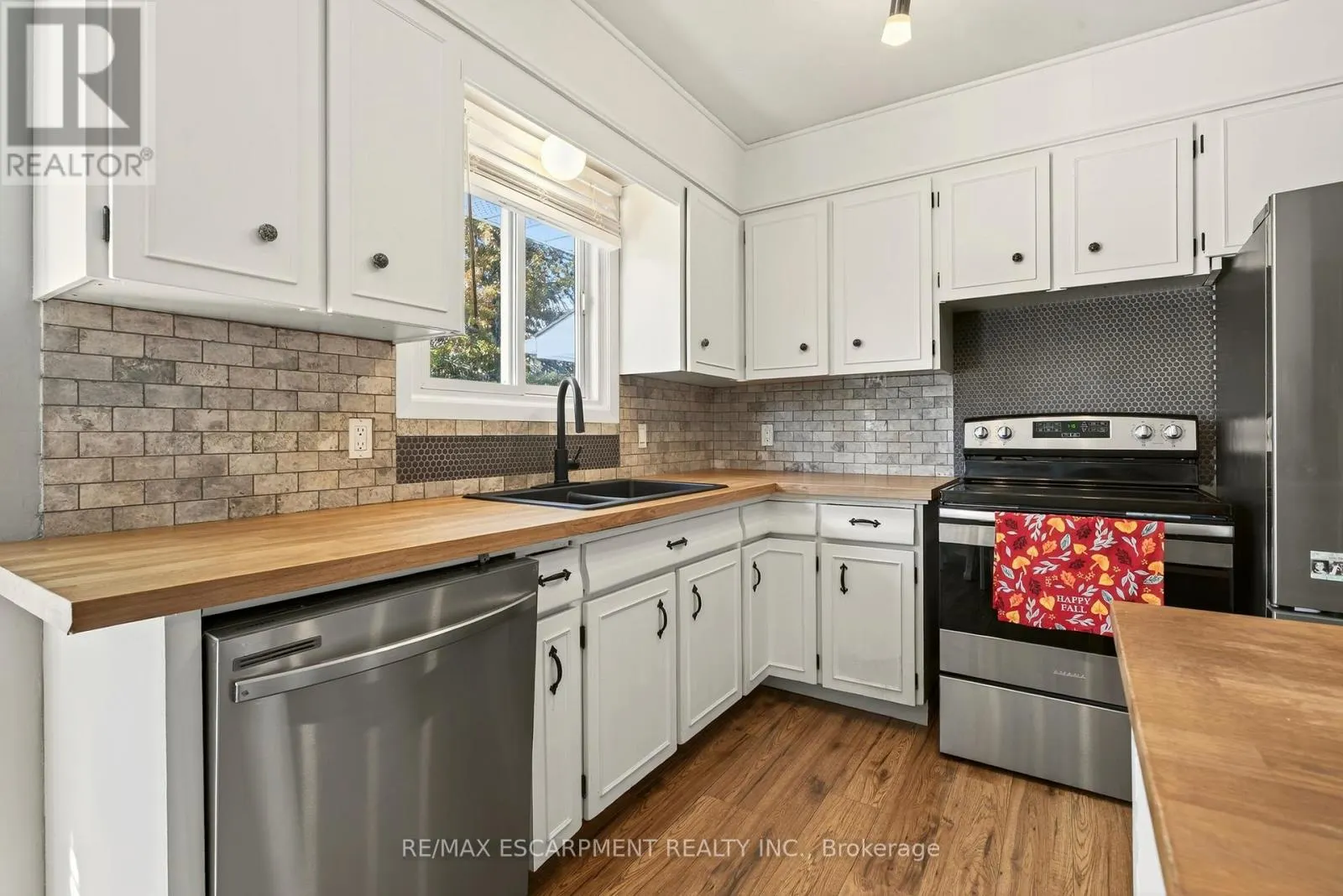 12 RIDLEY HEIGHTS DRIVE