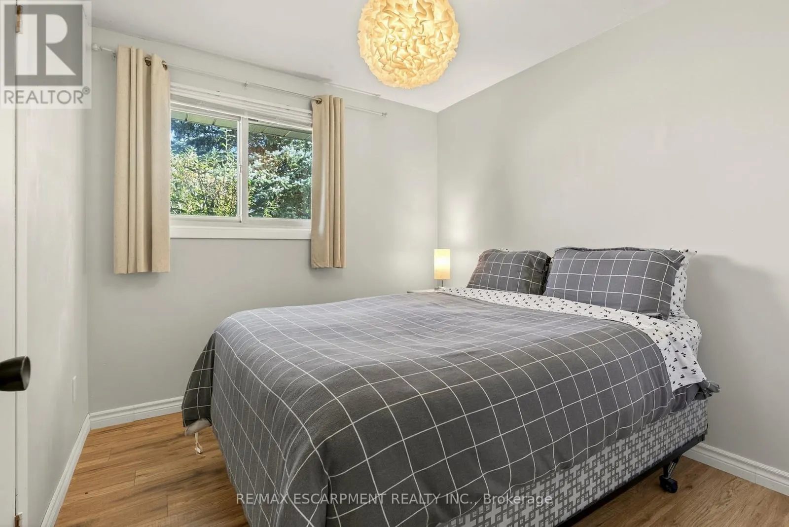 12 RIDLEY HEIGHTS DRIVE