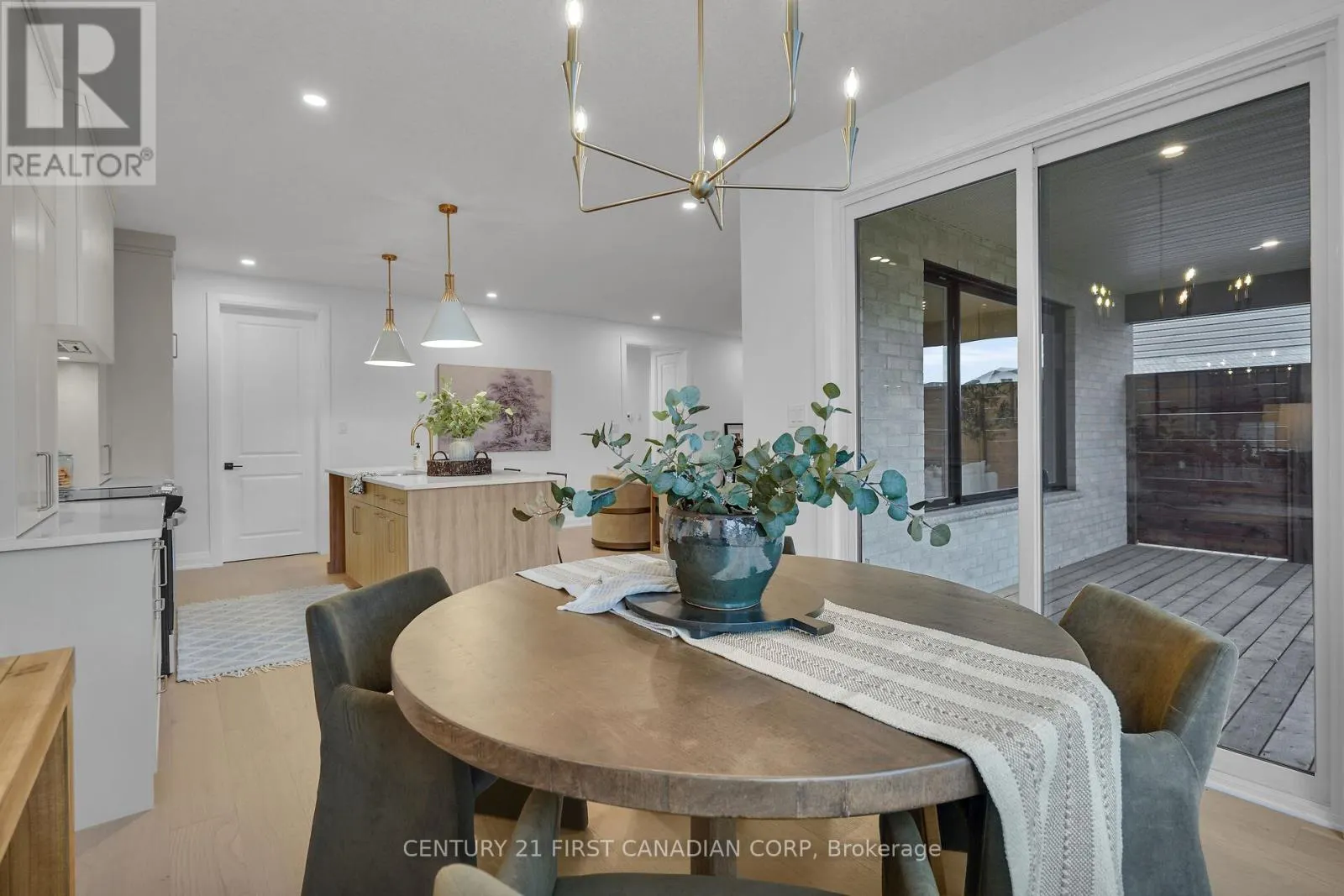 1918 FOUNTAIN GRASS DRIVE