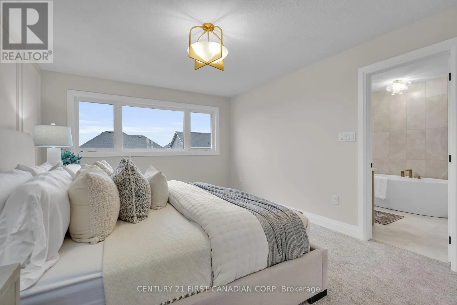 1918 FOUNTAIN GRASS DRIVE