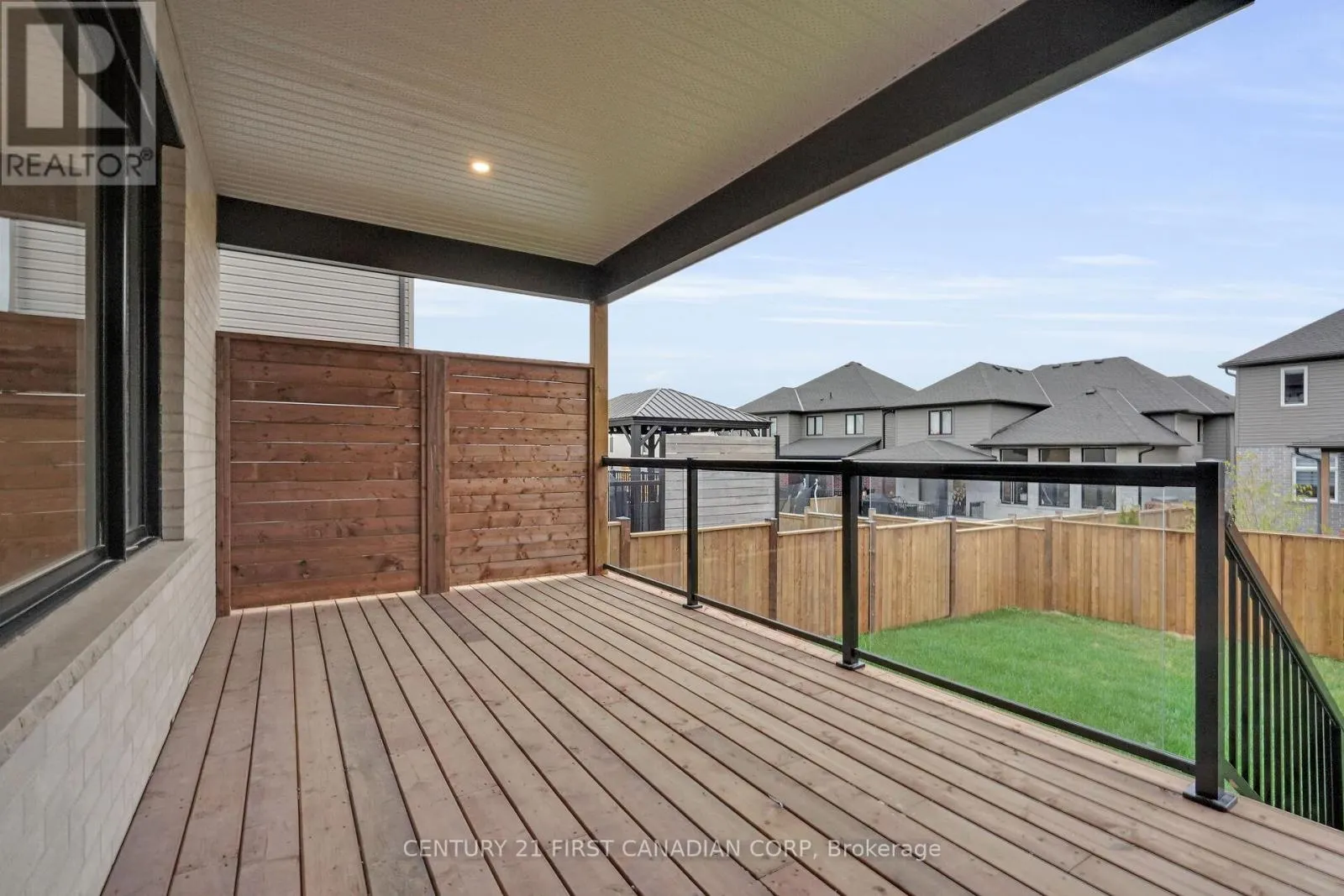 1918 FOUNTAIN GRASS DRIVE