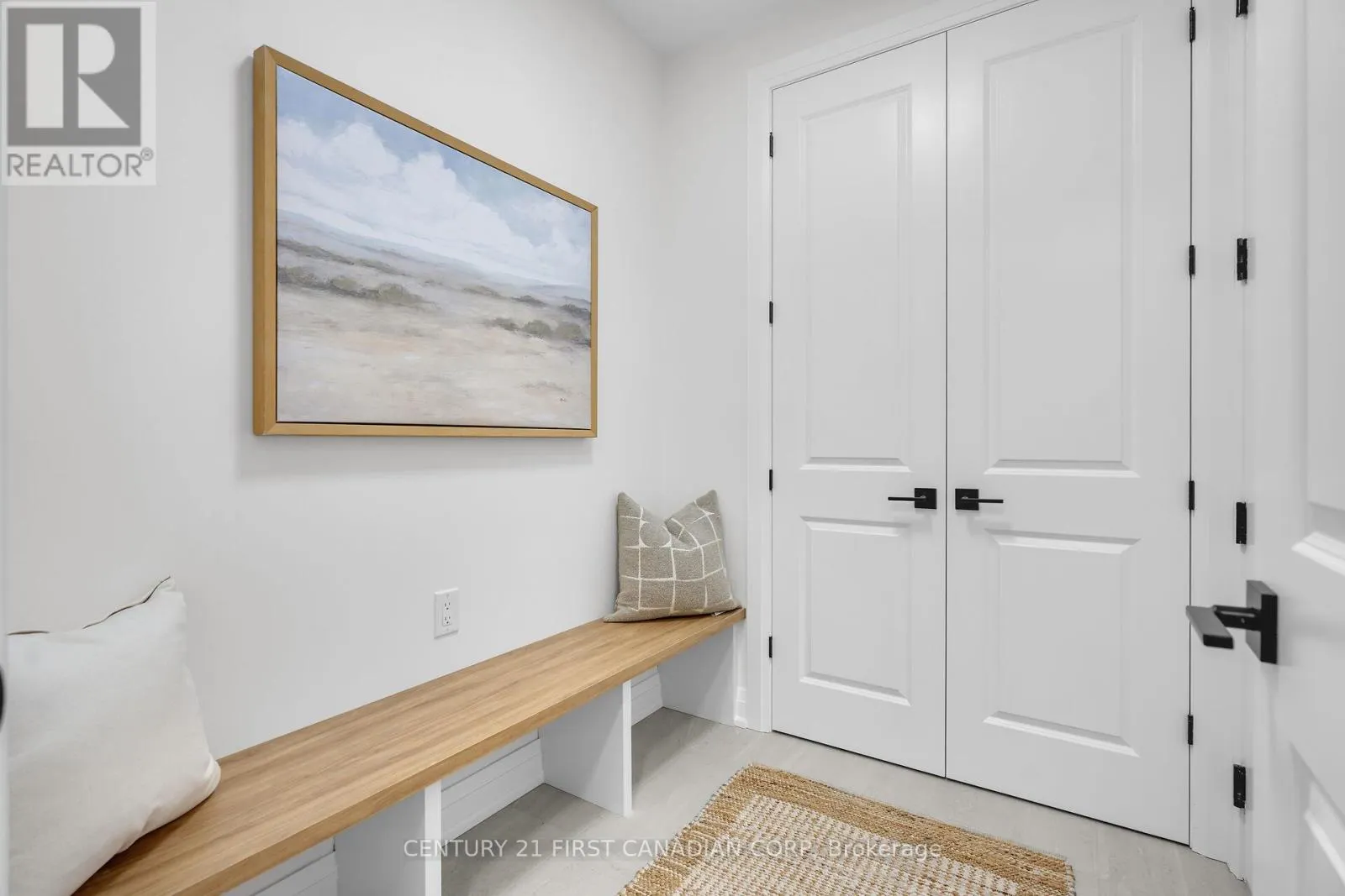 1918 FOUNTAIN GRASS DRIVE