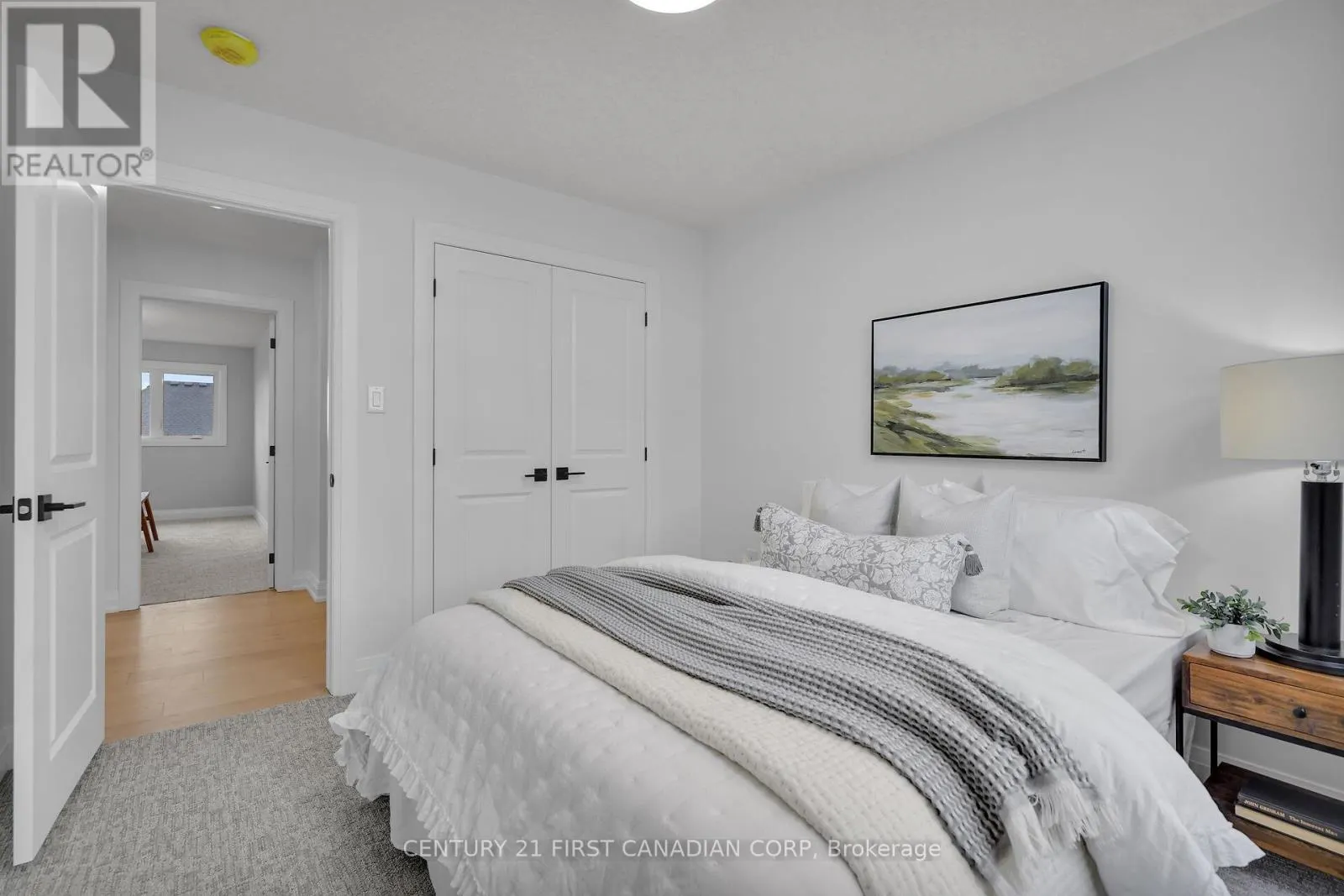 1918 FOUNTAIN GRASS DRIVE