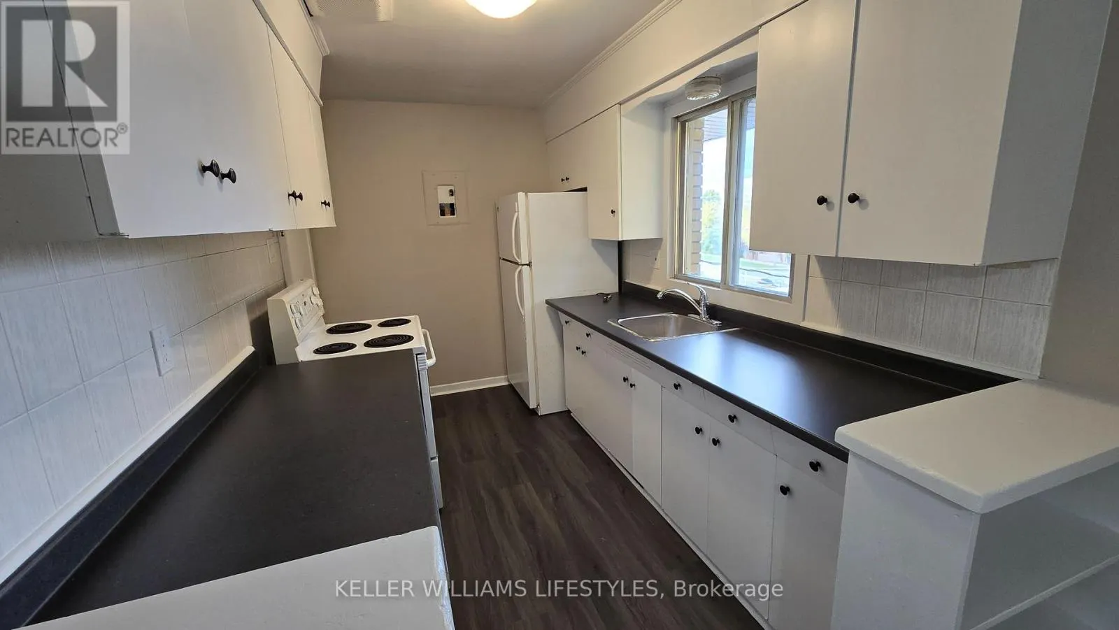 UPPER - 20 SUMNER ROAD, #Upper