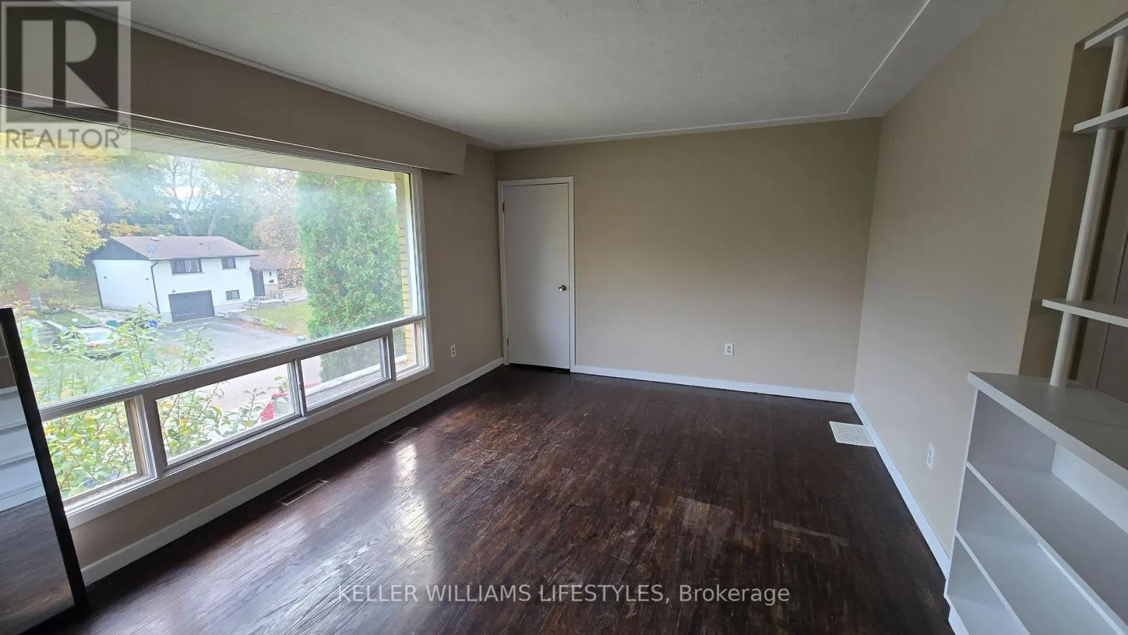 UPPER - 20 SUMNER ROAD, #Upper