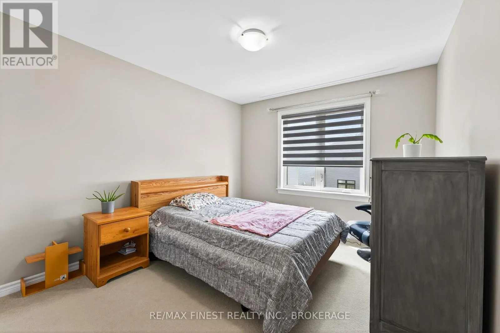 1257 WHEATHILL STREET