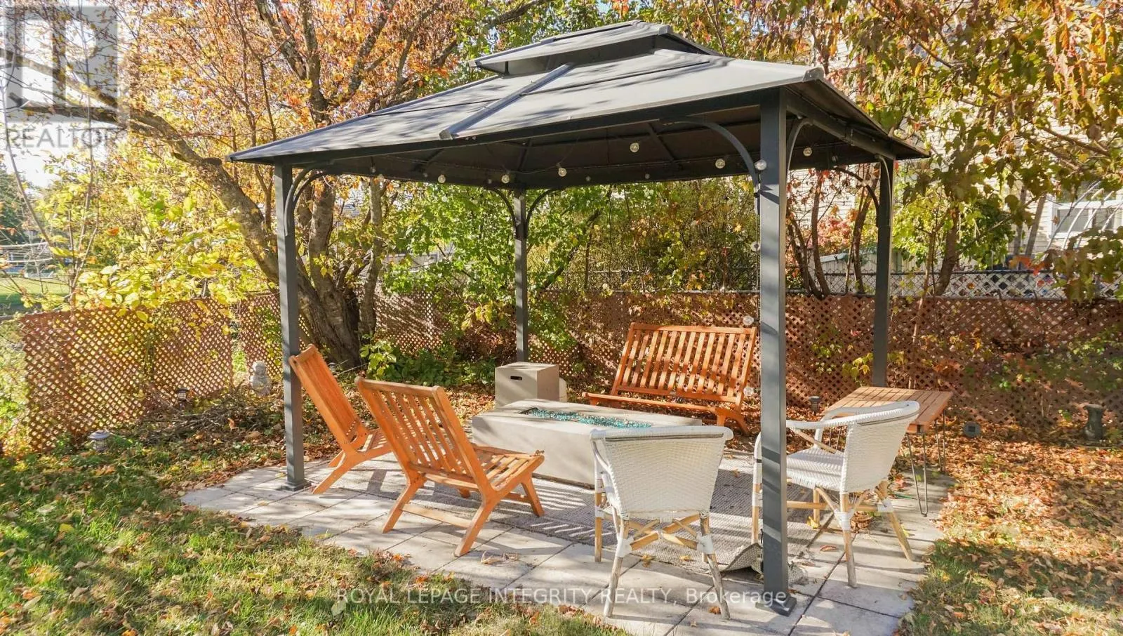 1080 DES ORMES PLACE