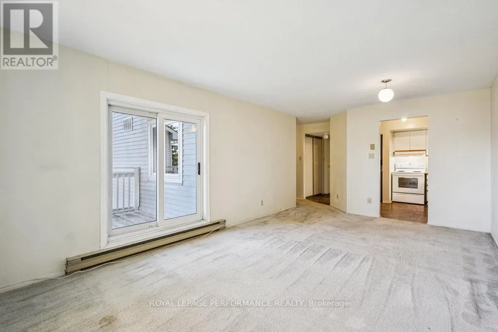 205 - 266 LORRY GREENBERG DRIVE