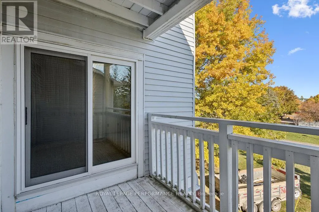 205 - 266 LORRY GREENBERG DRIVE