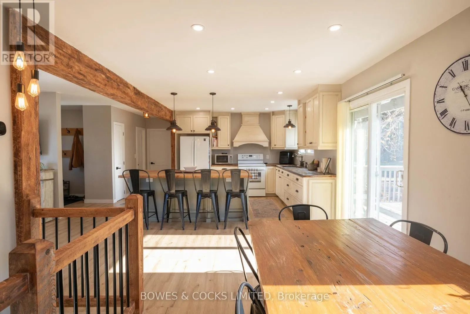 159 SOUTH BAPTISTE LAKE ROAD