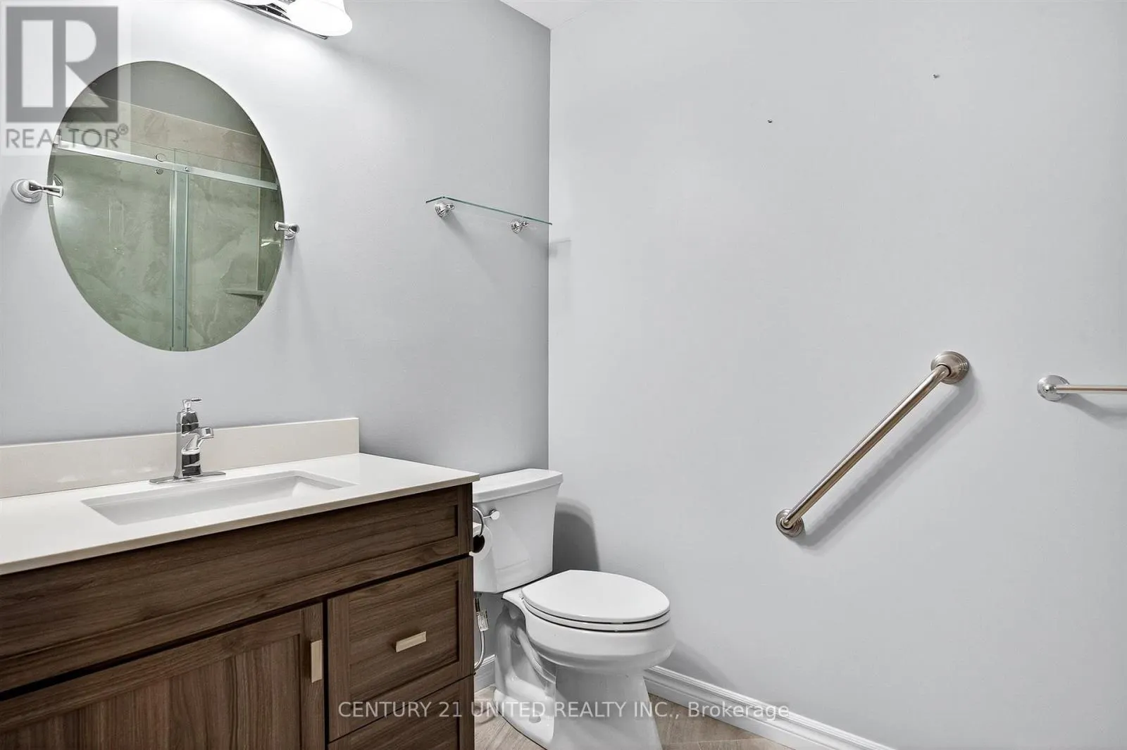 224 - 475 PARKHILL ROAD W, #224