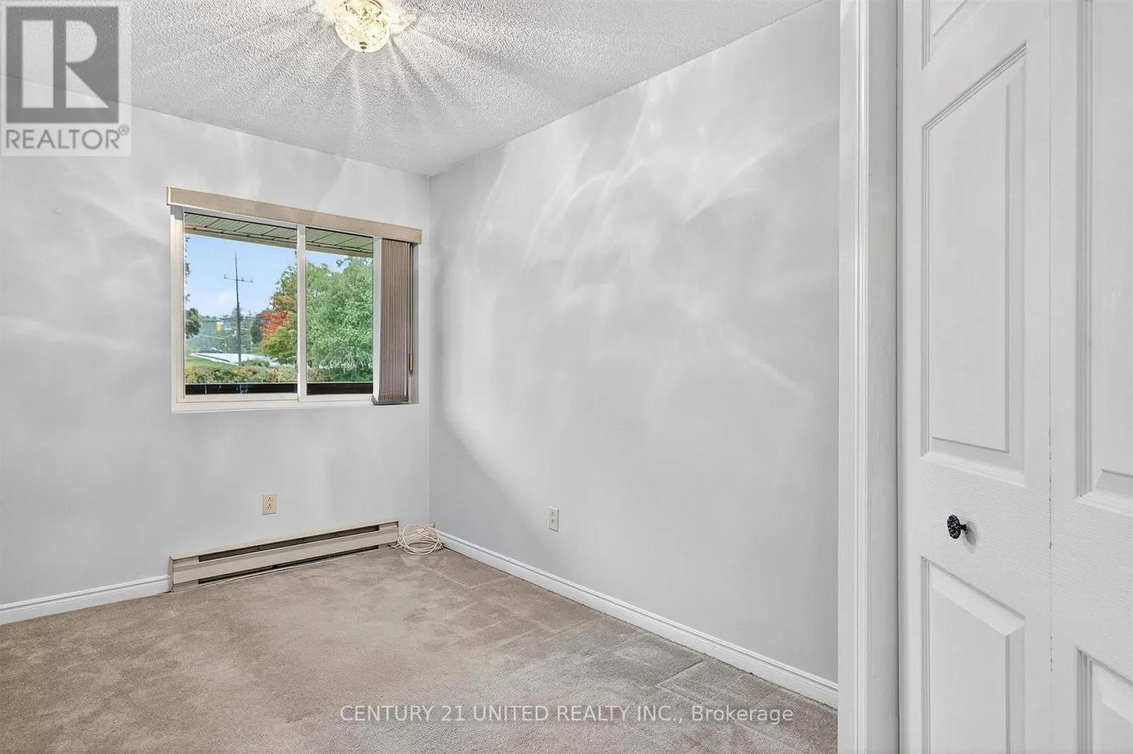 224 - 475 PARKHILL ROAD W, #224