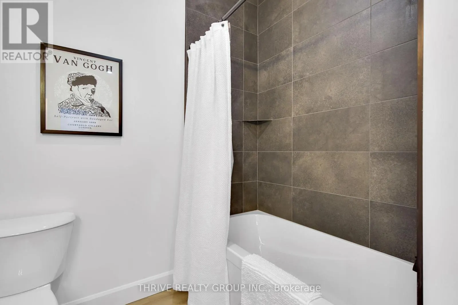 5 - 74 CHURCH STREET, #5