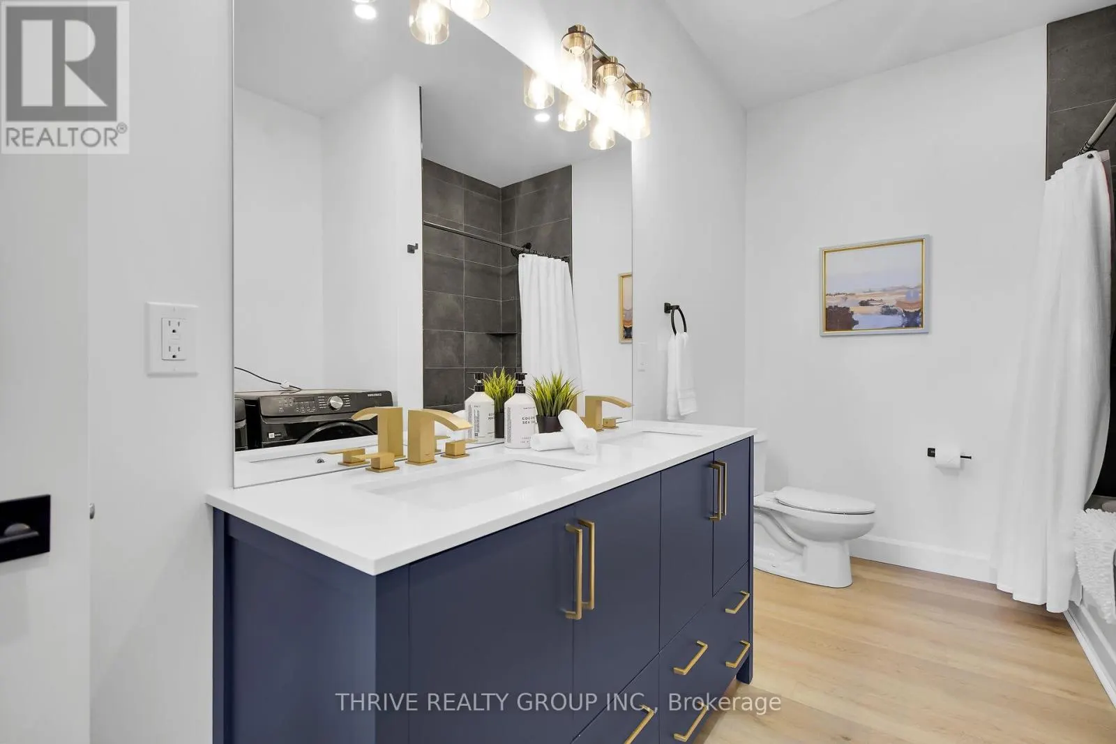 5 - 74 CHURCH STREET, #5