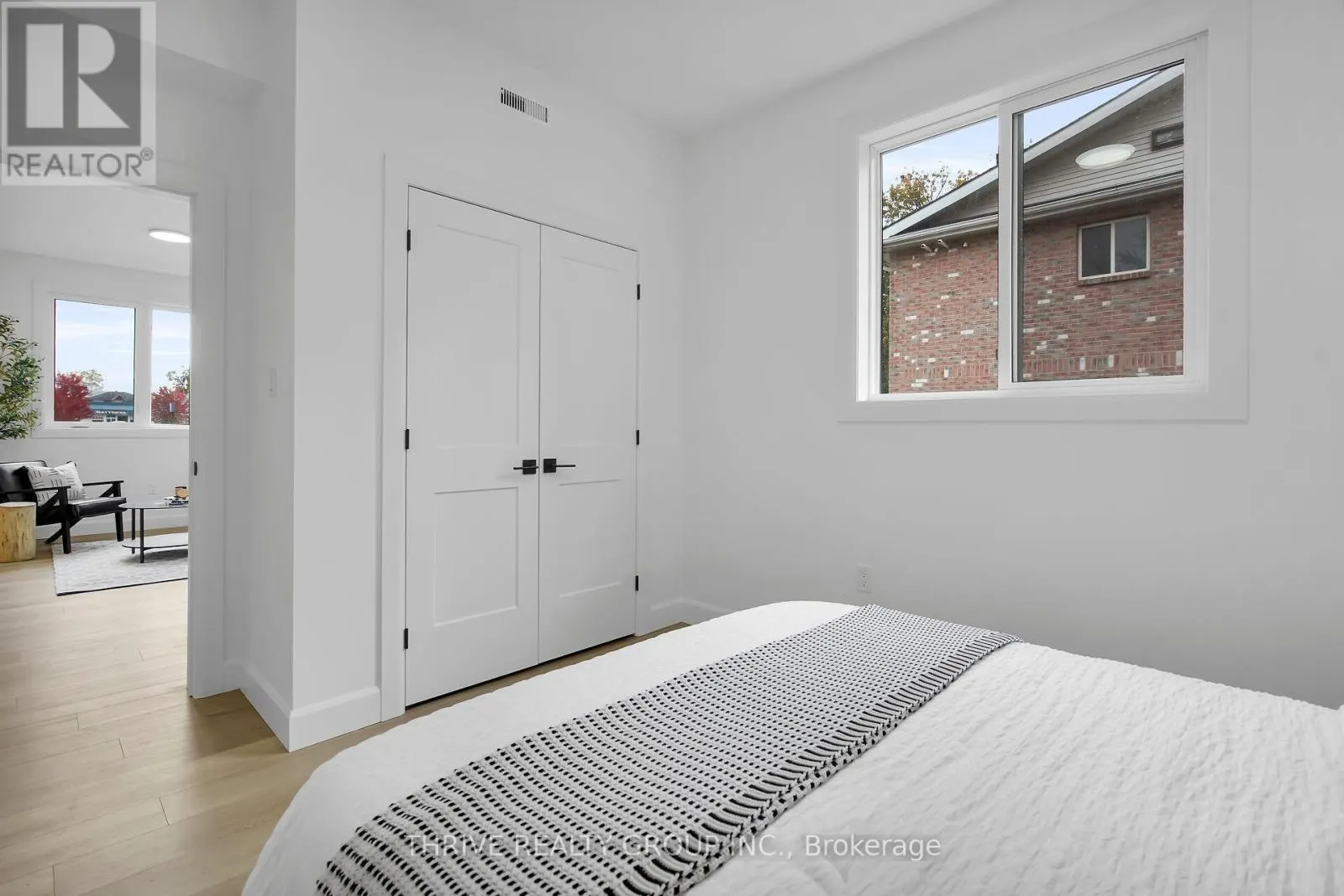 5 - 74 CHURCH STREET, #5