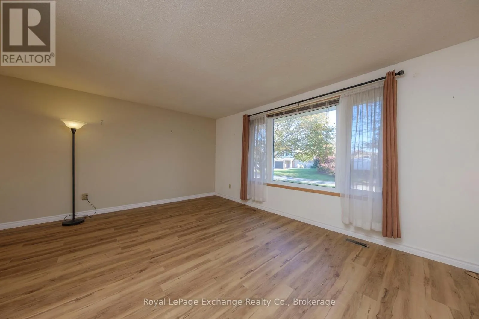 28 HEATHER BOULEVARD