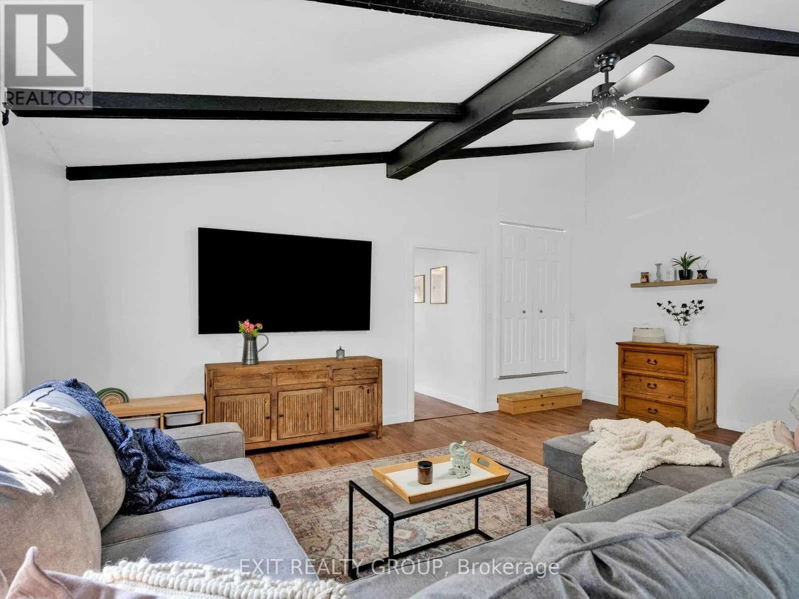 B - 109 PRINCE EDWARD STREET, #B