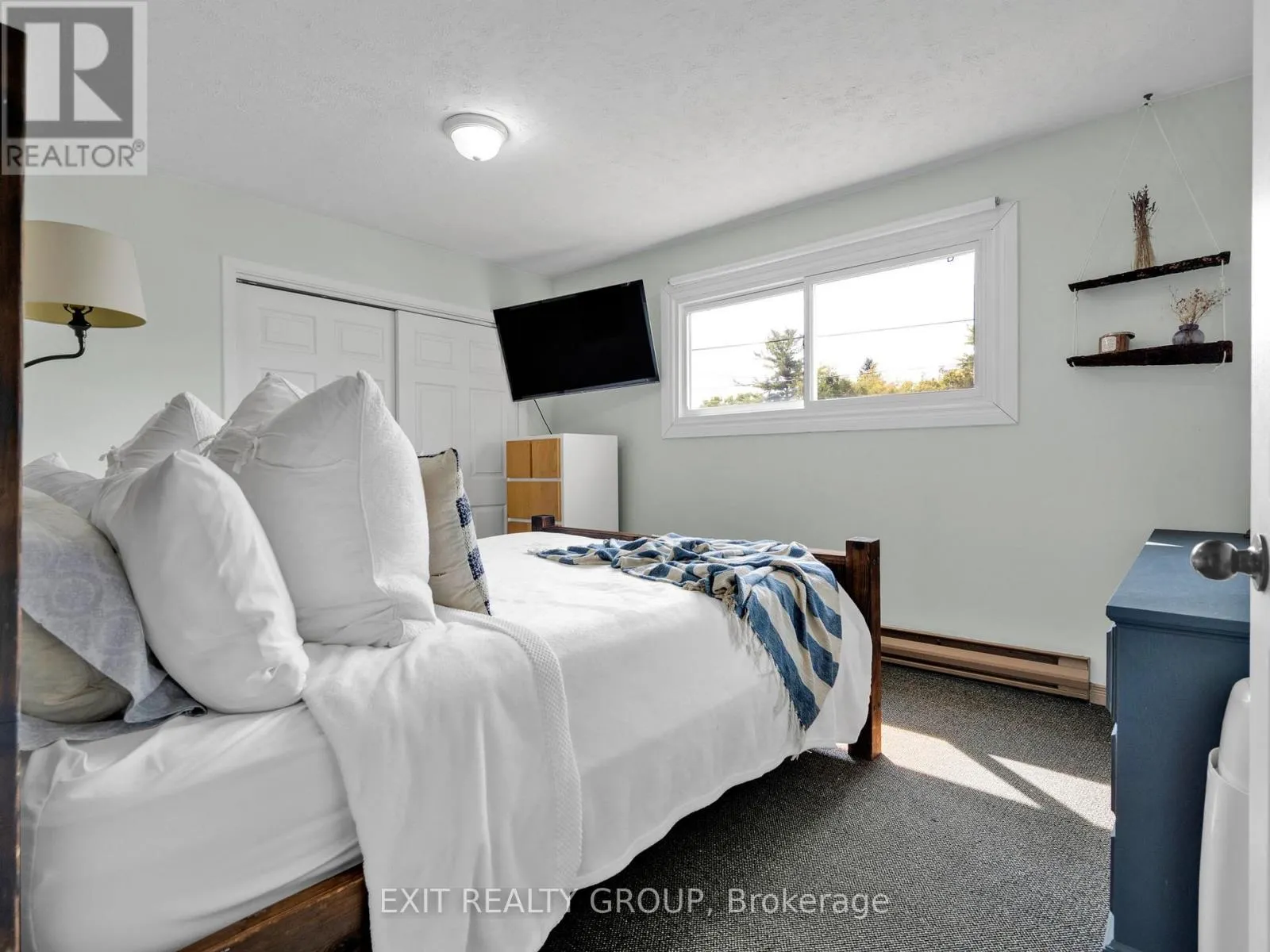 B - 109 PRINCE EDWARD STREET, #B