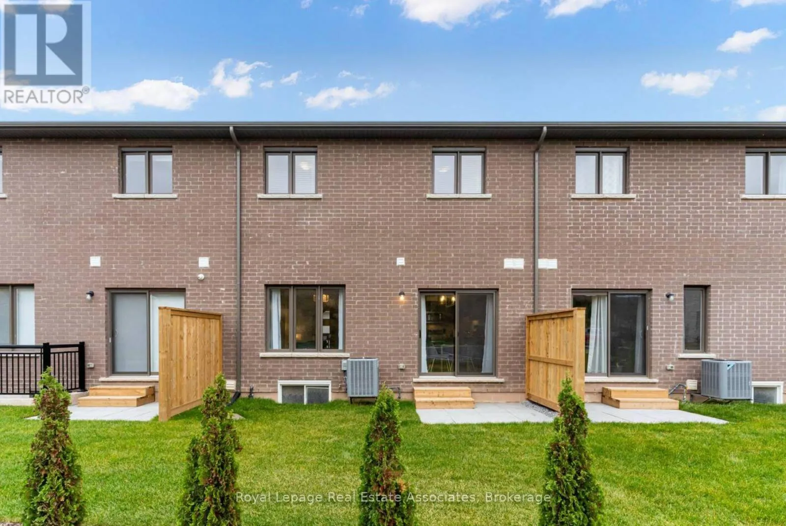 45 - 4552 PORTAGE ROAD