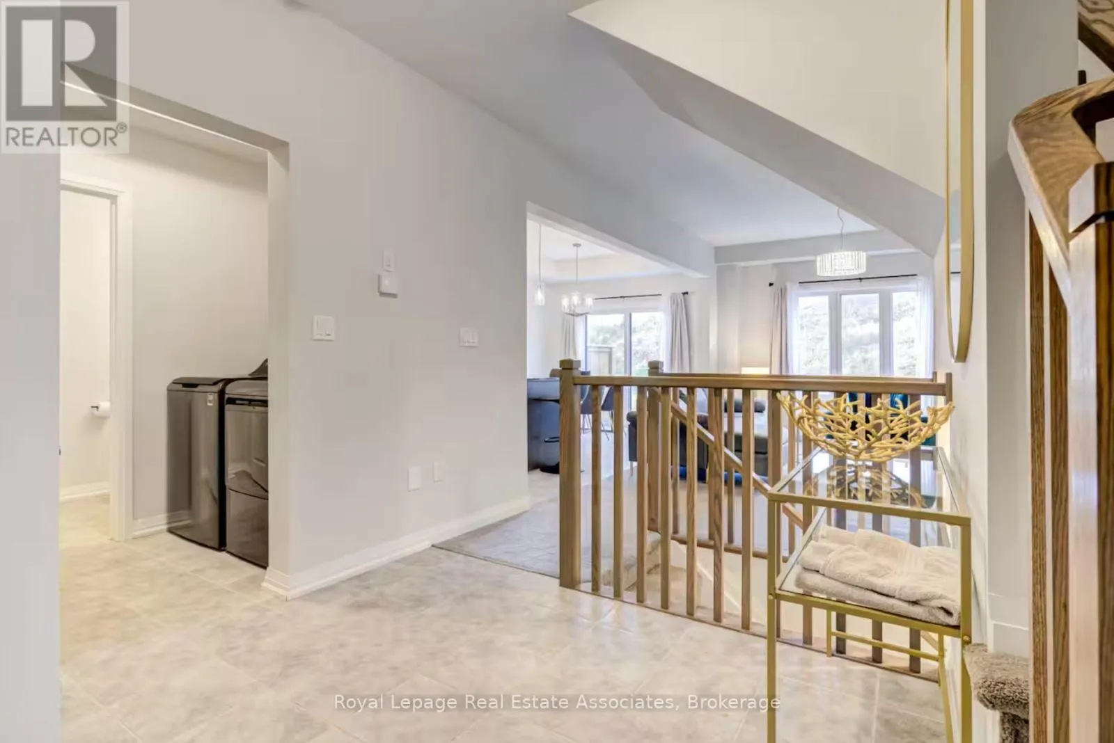 45 - 4552 PORTAGE ROAD