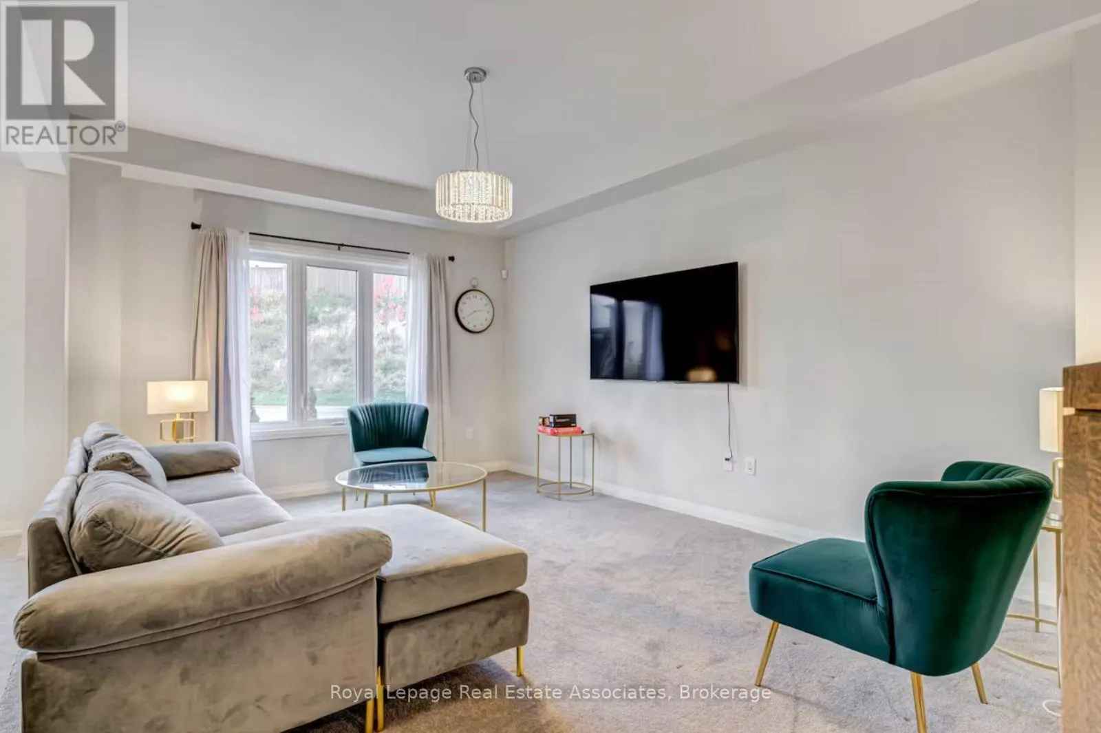 45 - 4552 PORTAGE ROAD