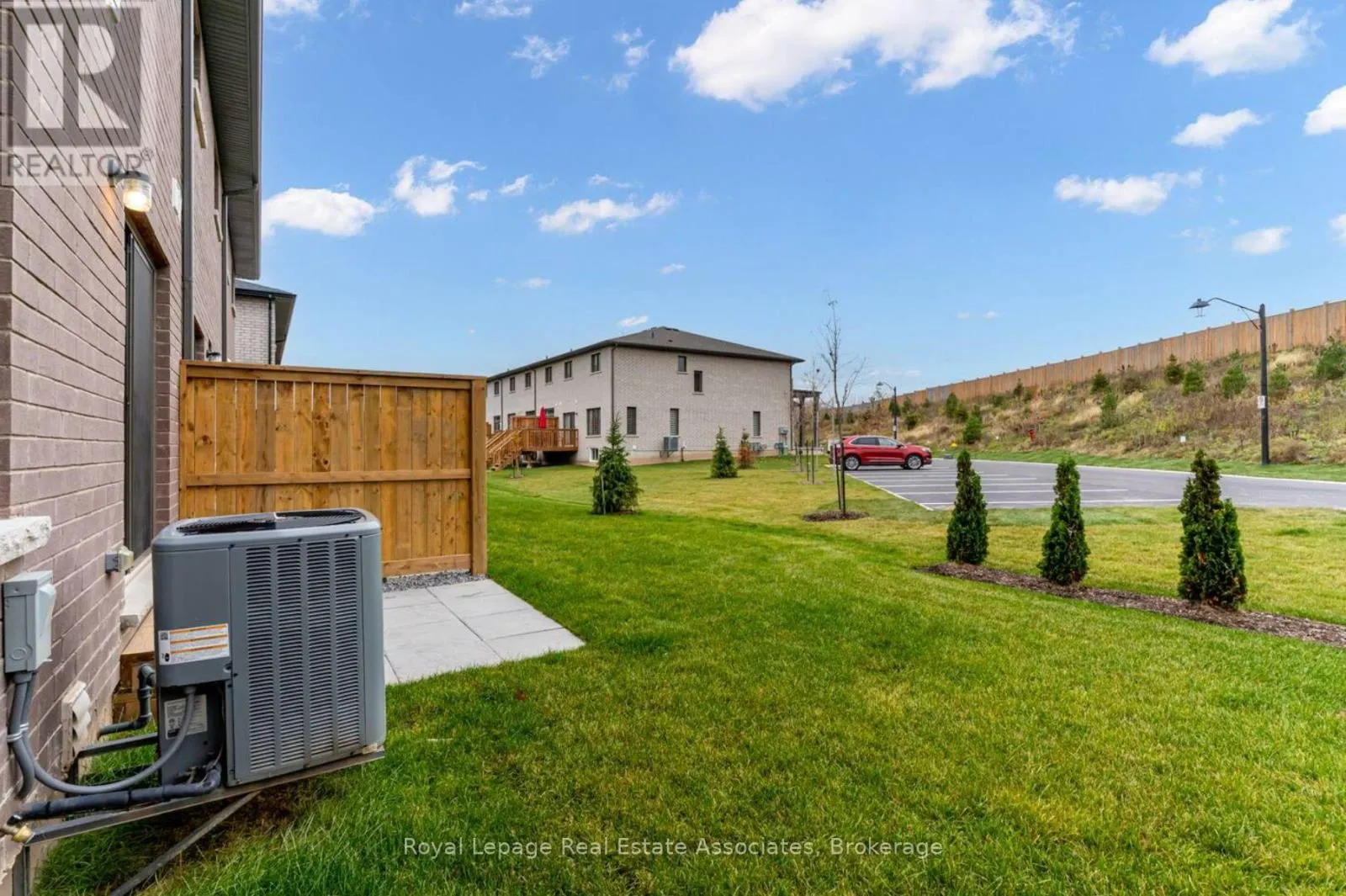 45 - 4552 PORTAGE ROAD