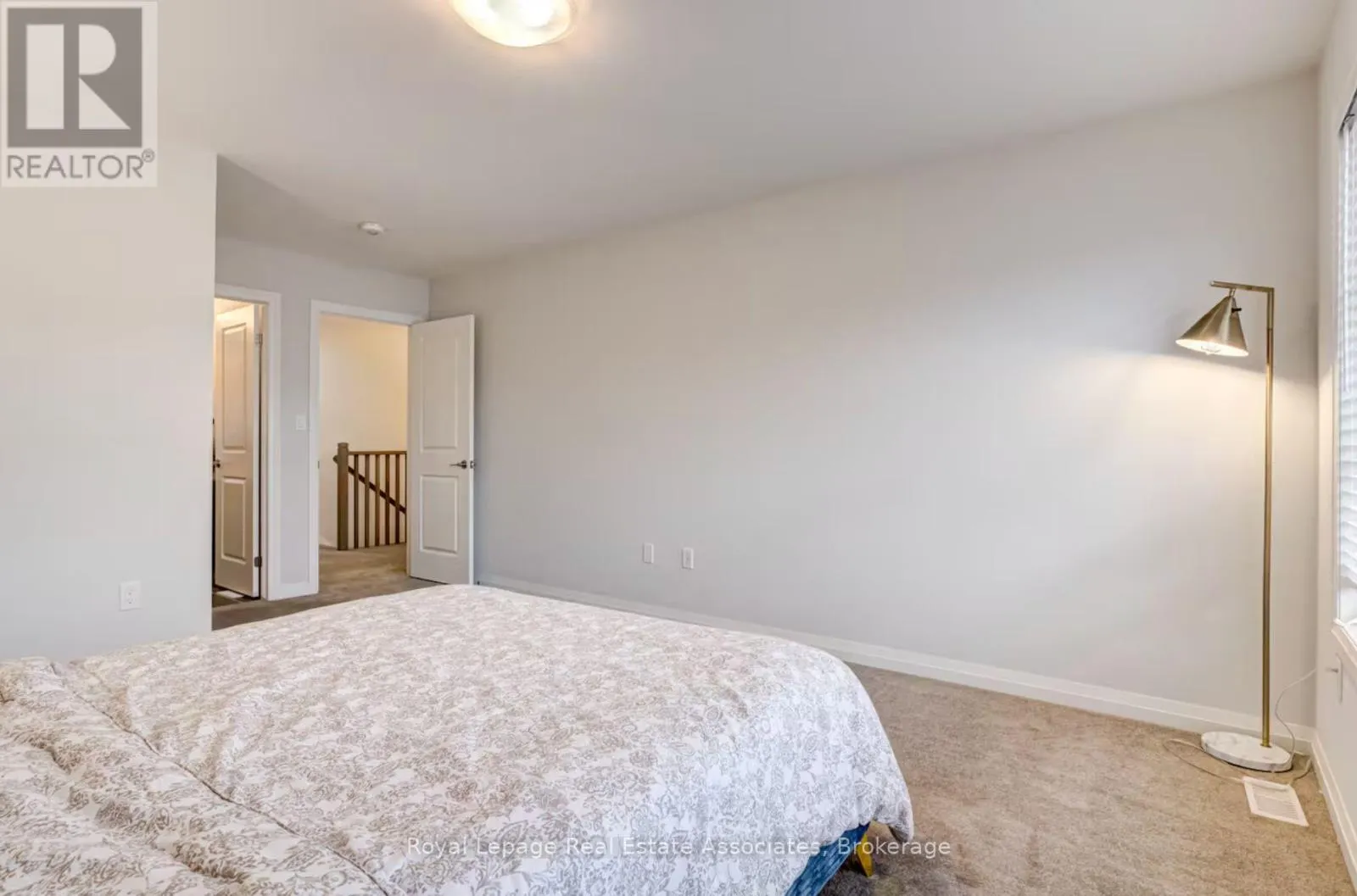 45 - 4552 PORTAGE ROAD