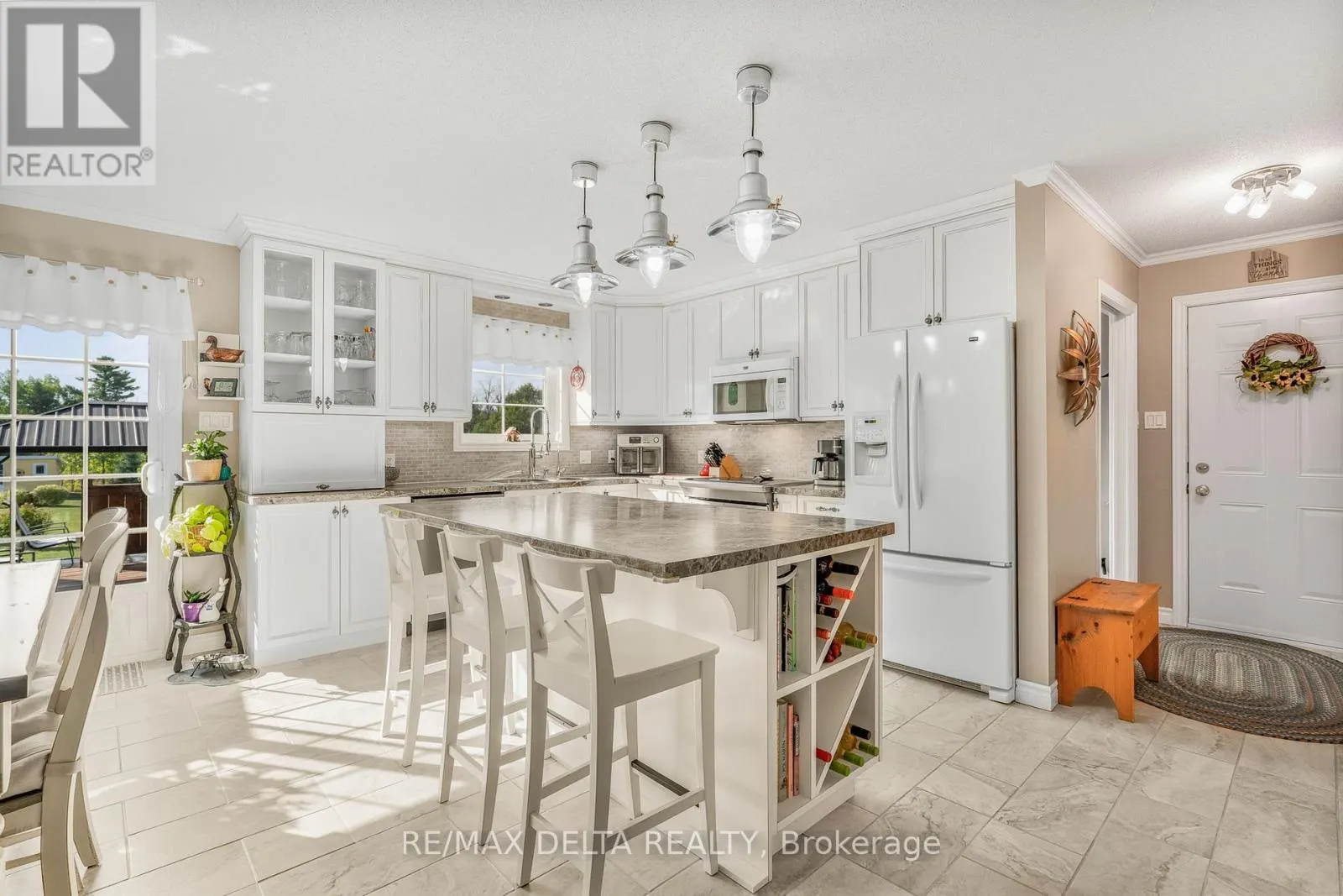 990 CONCESSION 1 CONCESSION