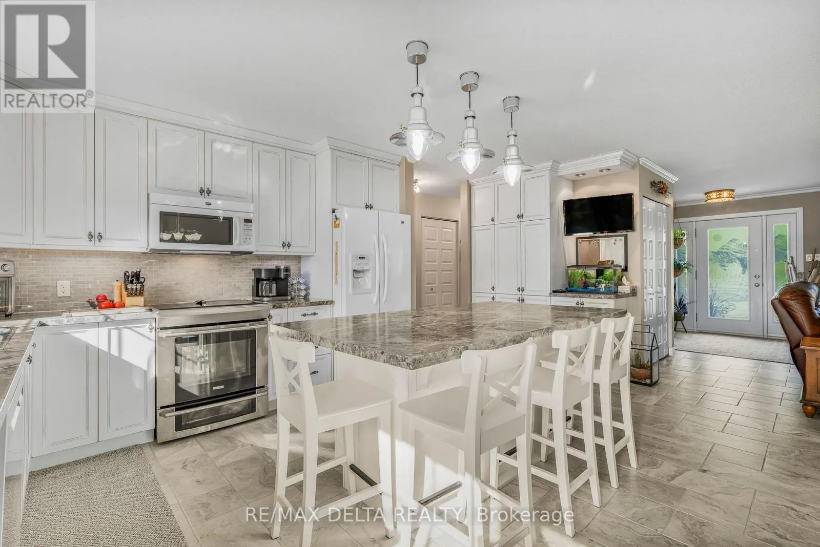 990 CONCESSION 1 CONCESSION