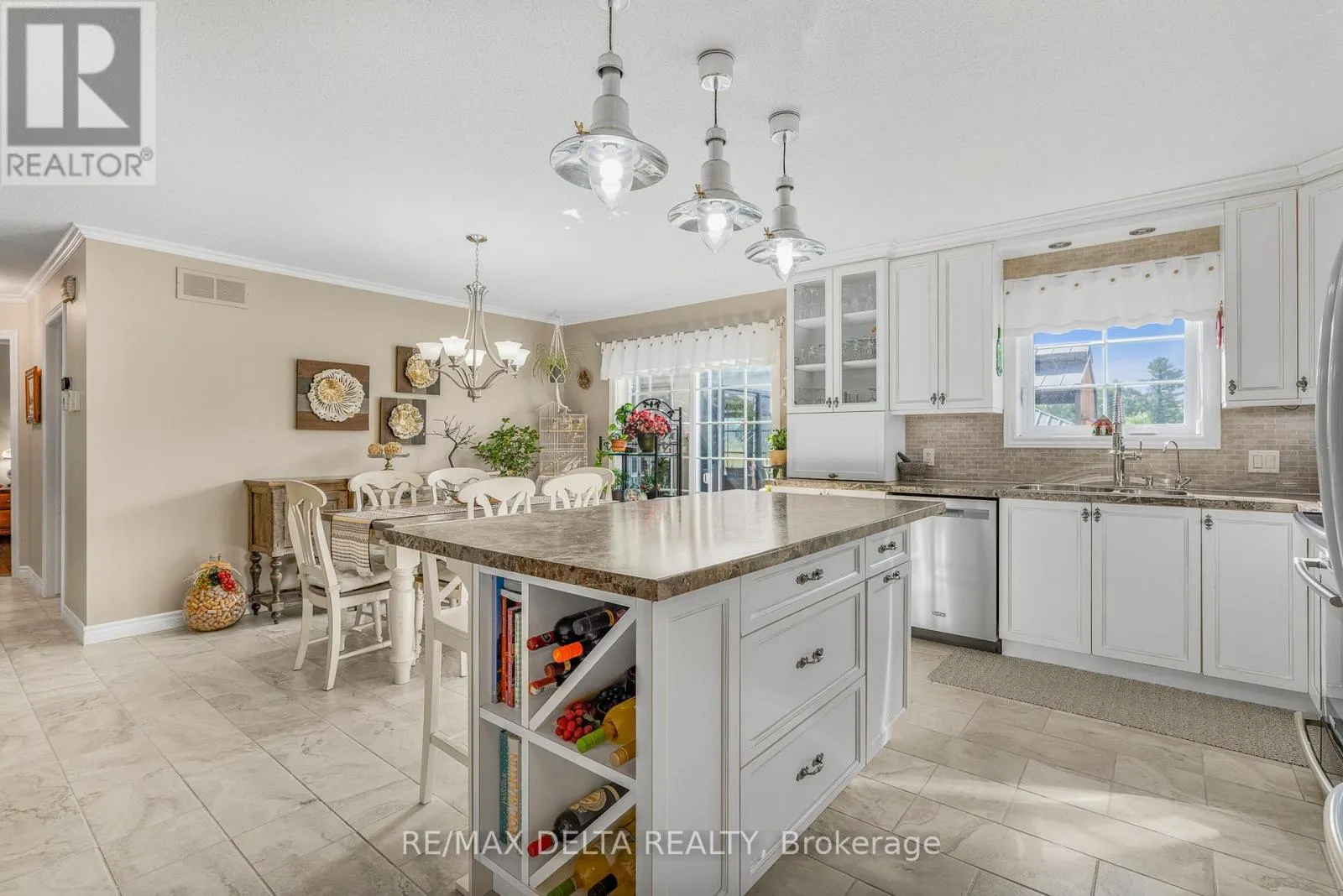 990 CONCESSION 1 CONCESSION