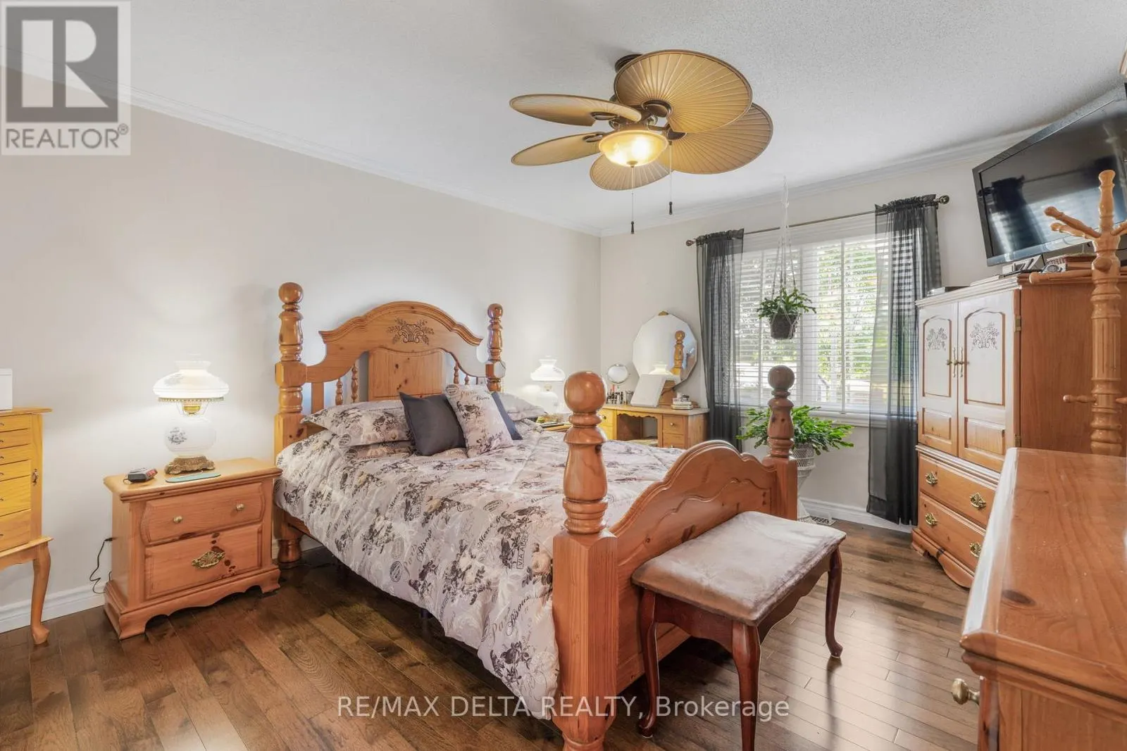 990 CONCESSION 1 CONCESSION