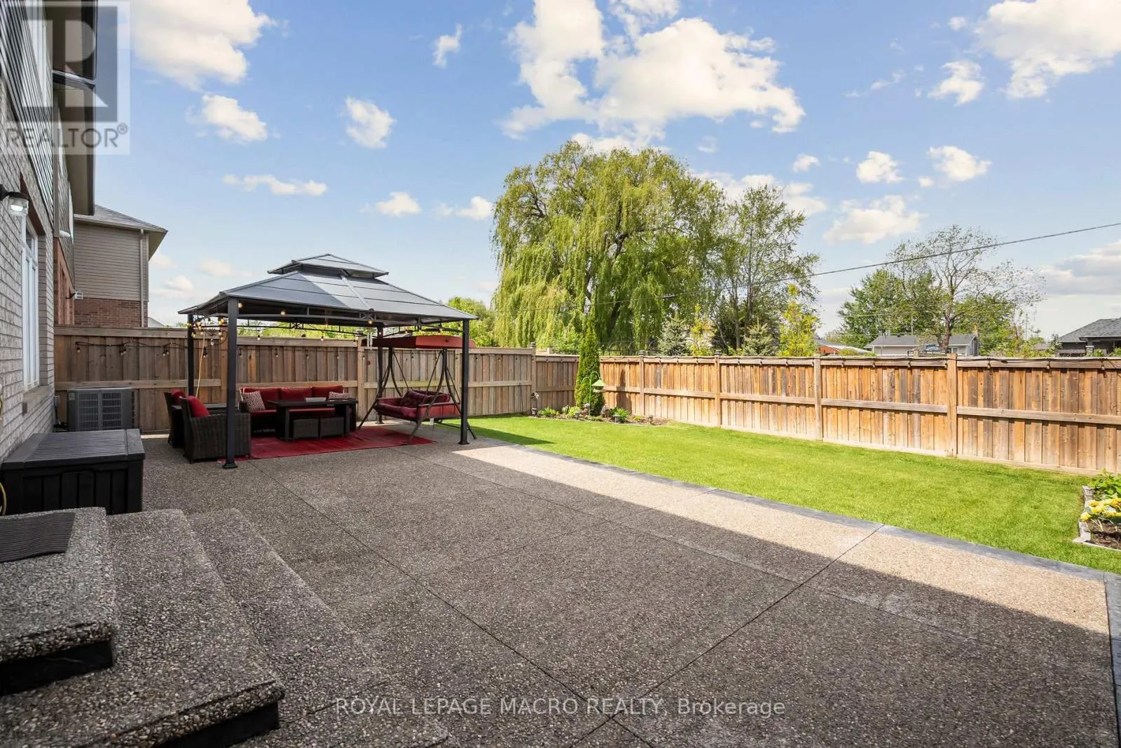 80 BELLROYAL CRESCENT