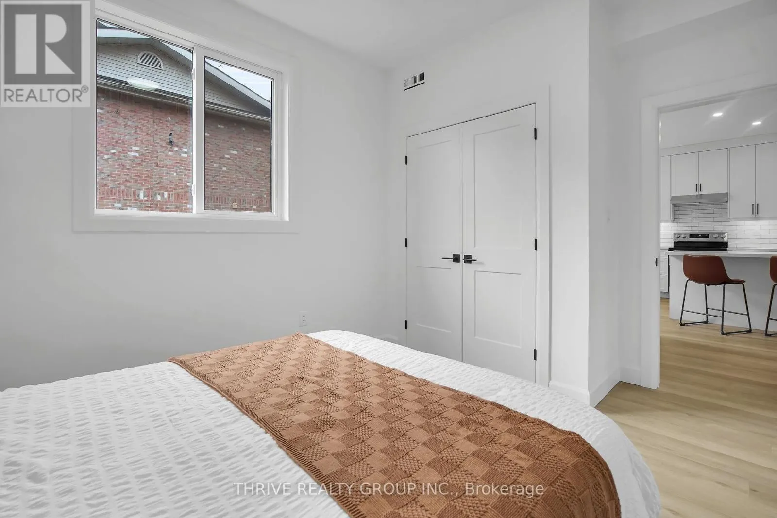 4 - 74 CHURCH STREET, #4